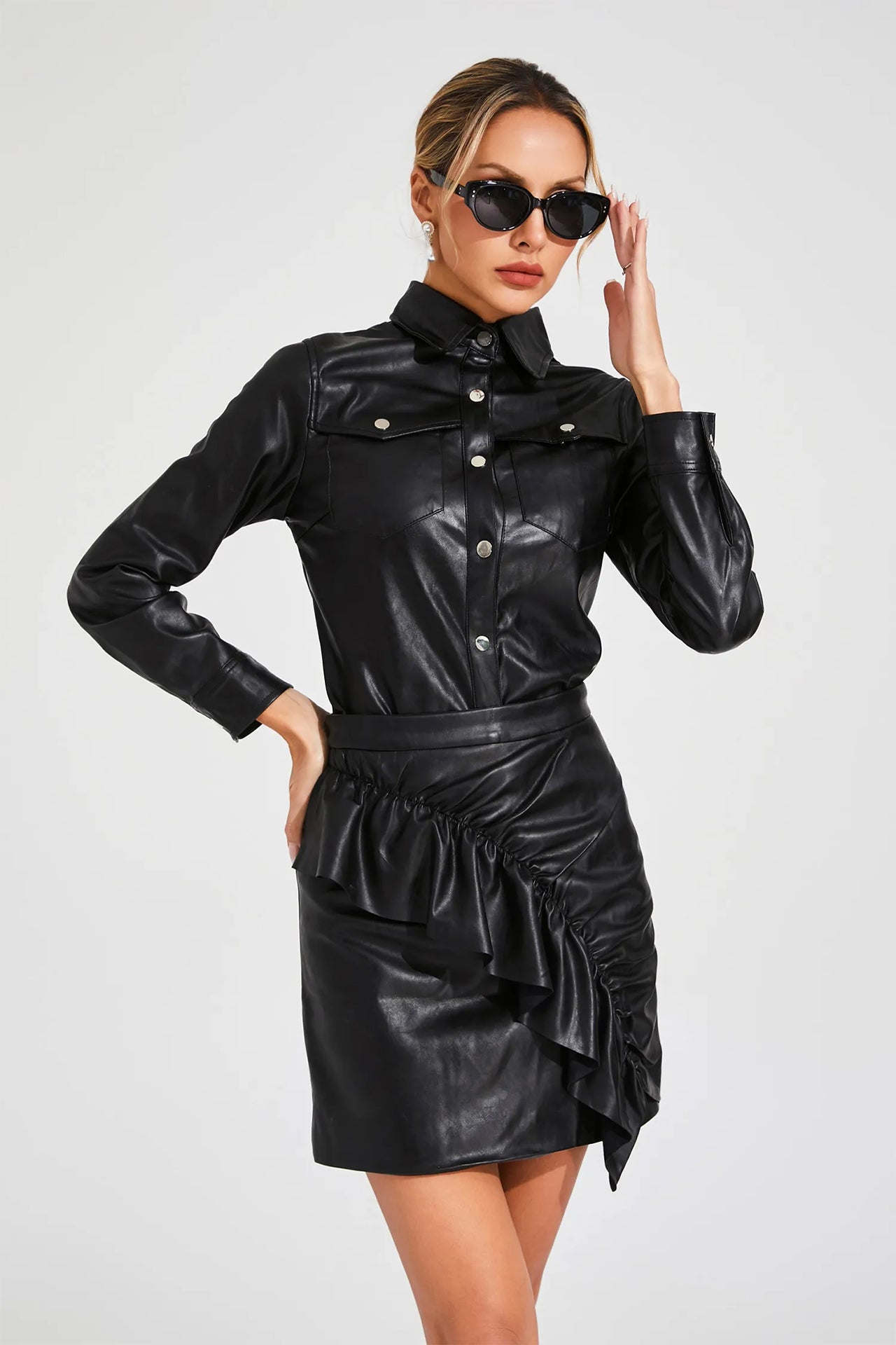 ELEGANT LEATHER SKIRT SET FOR WOMEN