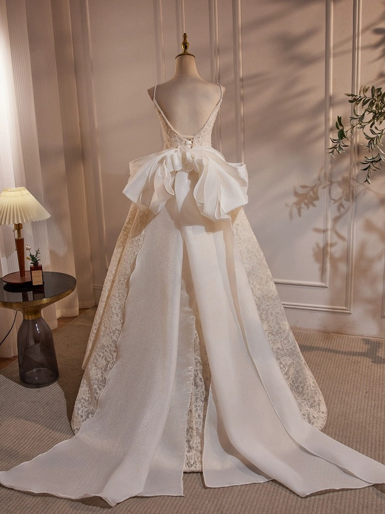 LIGHT CHAMPAGNE LACE LONG PROM GOWN