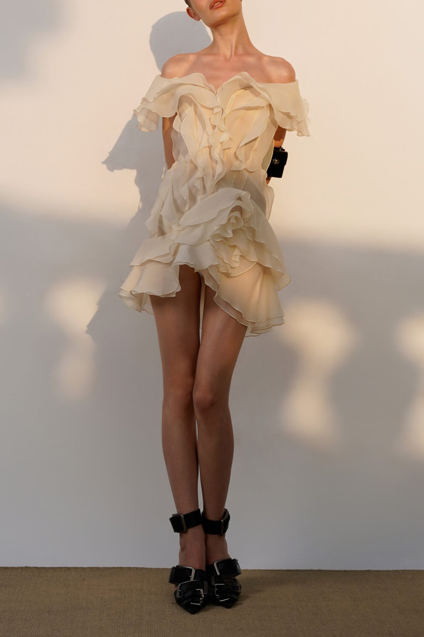 THEIA STRAPLESS RUFFLE MINI DRESS, BEIGE