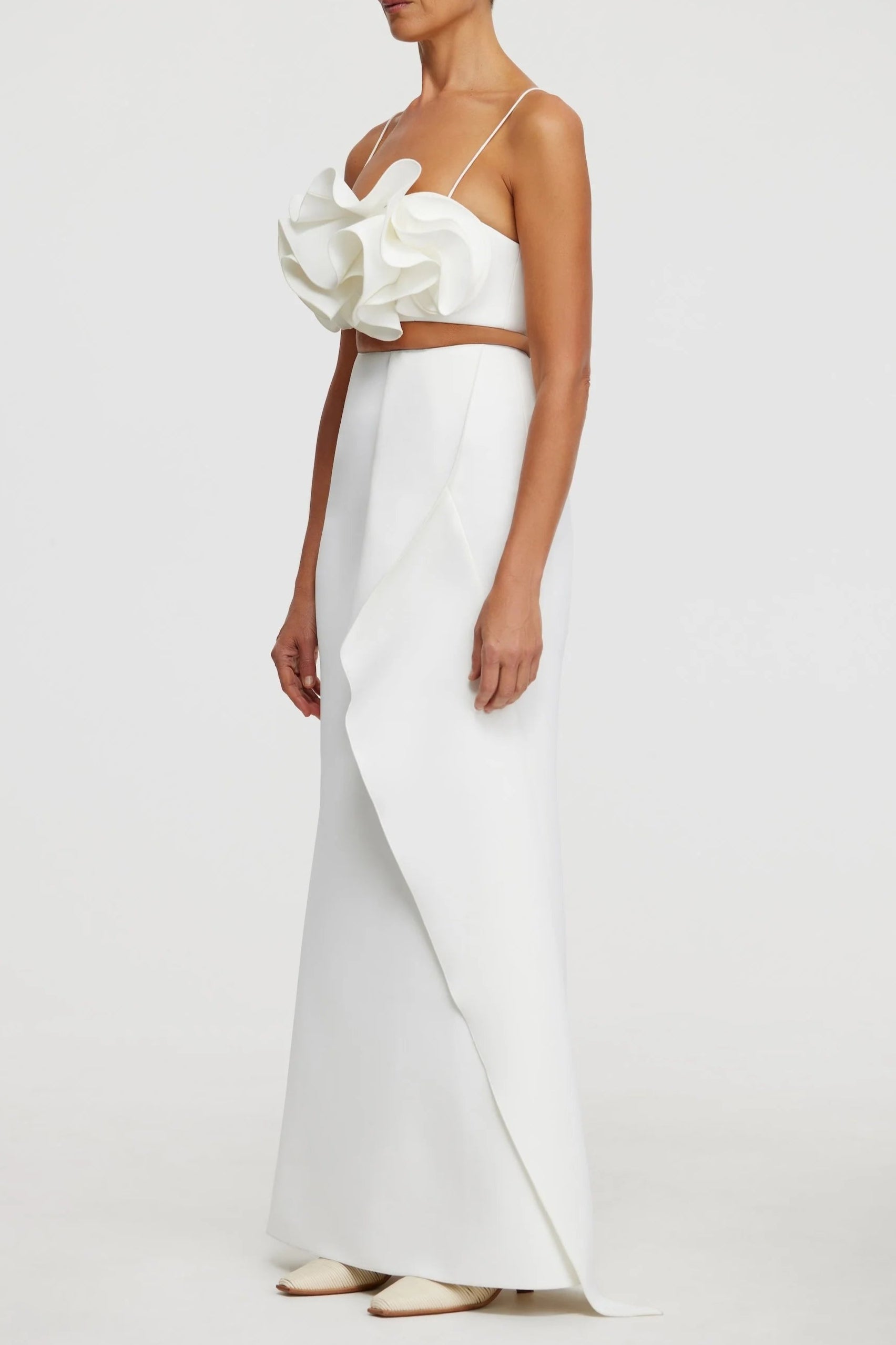 IRREGULAR RUFFLE FISHTAIL SKIRT IVORY