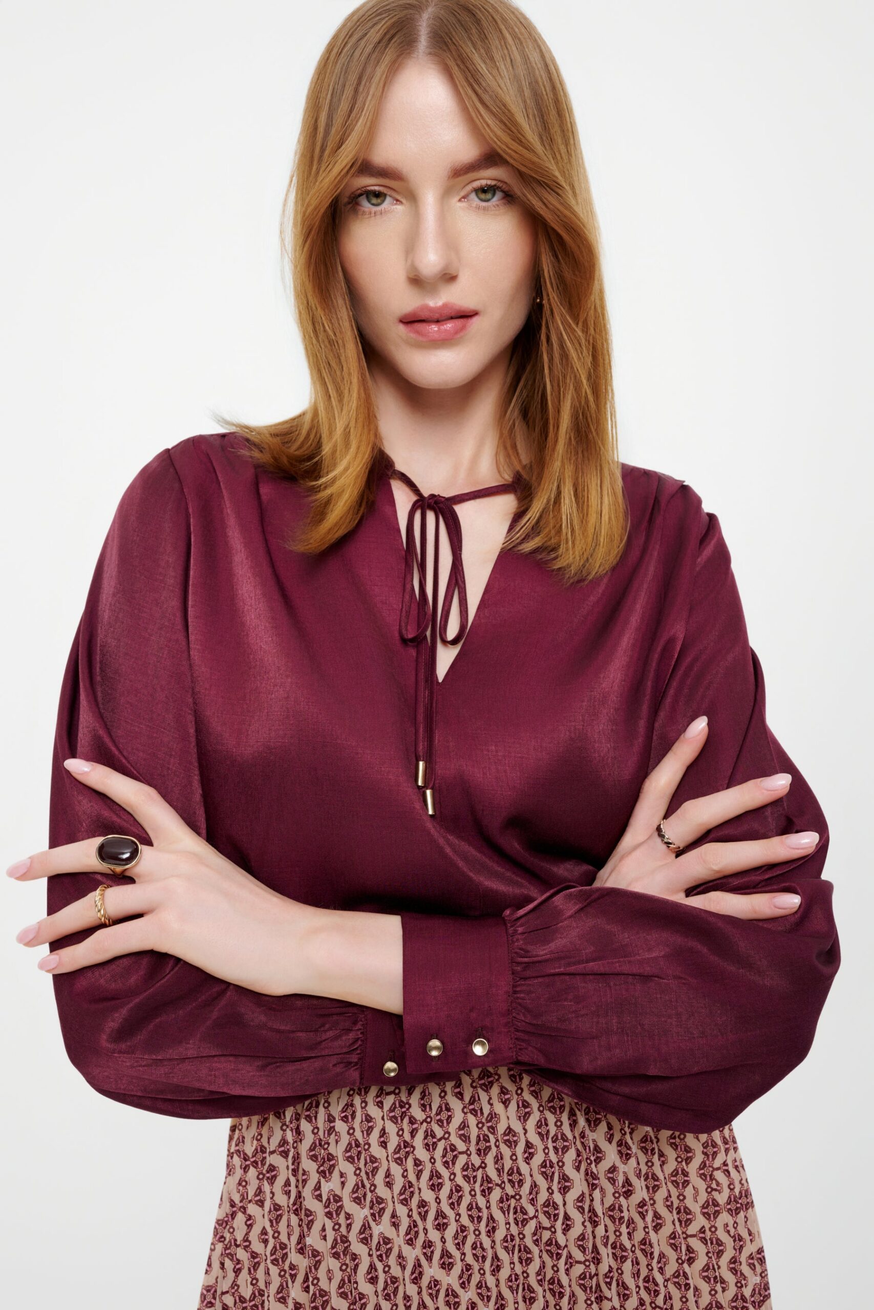 BURGUNDY VISCOSE BLOUSE FOR WORK & DATE NIGHT