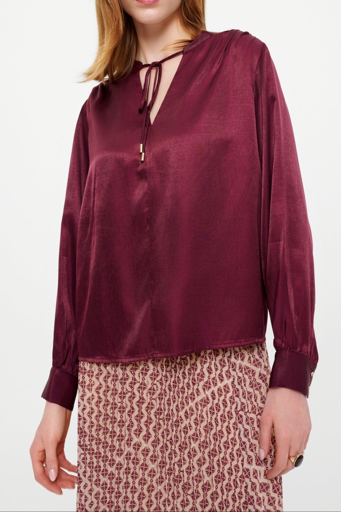 blk107003601w2444x00_e BURGUNDY VISCOSE BLOUSE FOR WORK & DATE NIGHT