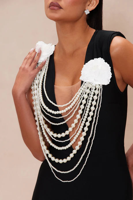 CHEYENNE PEARL BANDAGE GOWN BLACK COCKTAIL