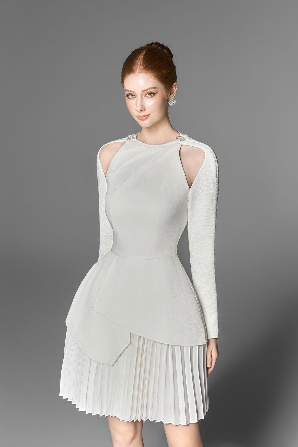 CALLIE VELVET BACKLESS A-LINE MINI DRESS