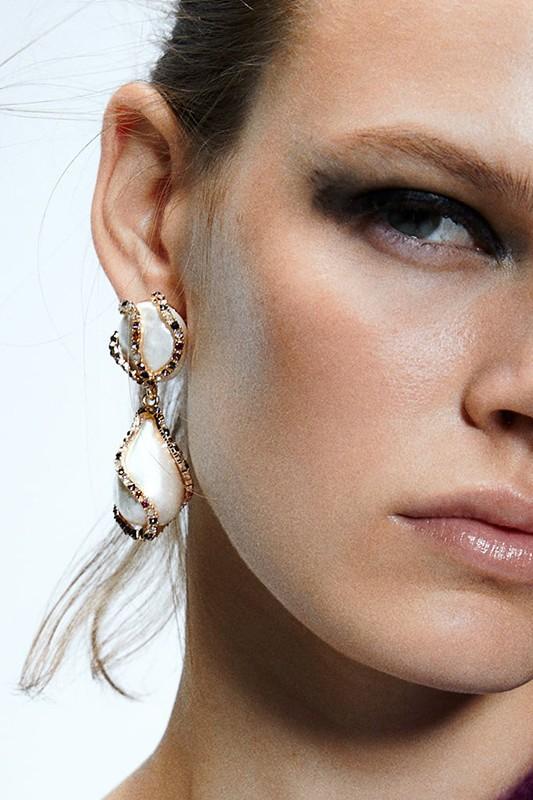 CARVED WINDING PEARL DROP EARRINGS FOR WEDDING