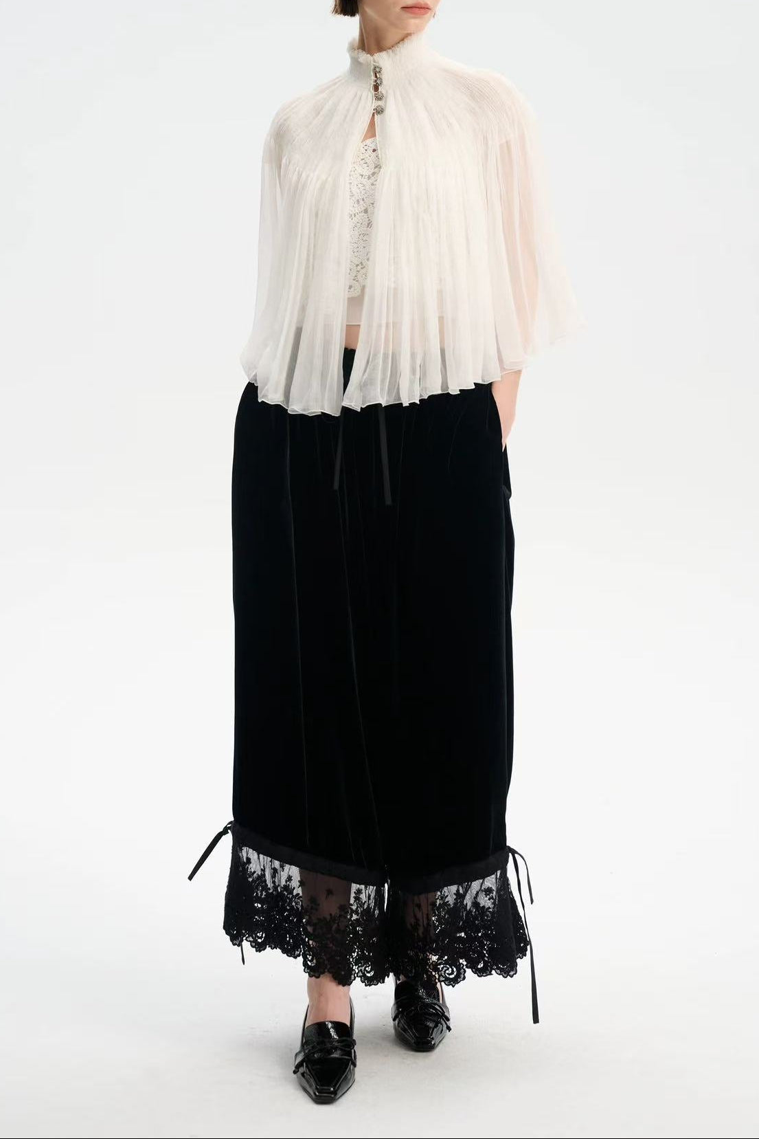 WHITE LACE CAMI & SHEER CHIFFON CAPELET SET