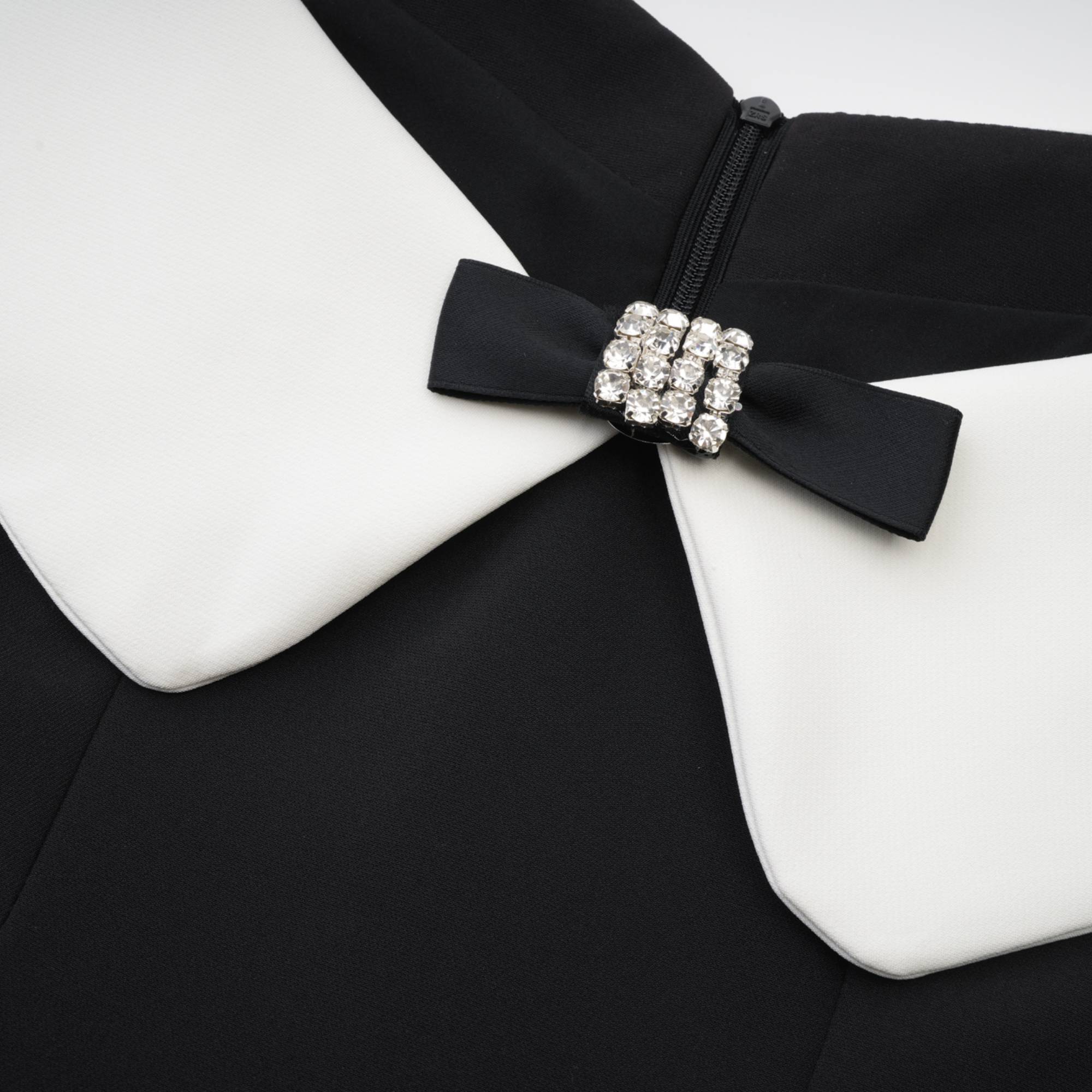 OFF-SHOULDER BLACK MINI DRESS FOR PARTY