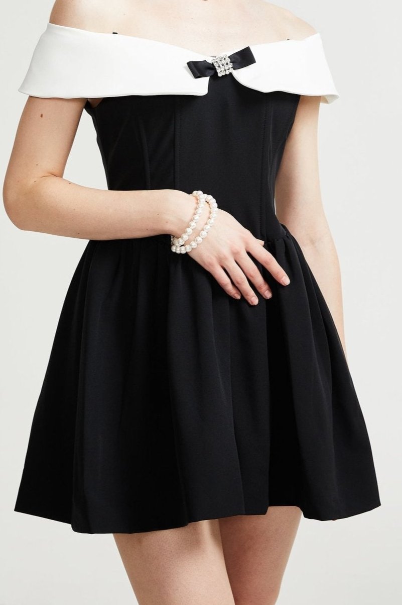 OFF-SHOULDER BLACK MINI DRESS FOR PARTY