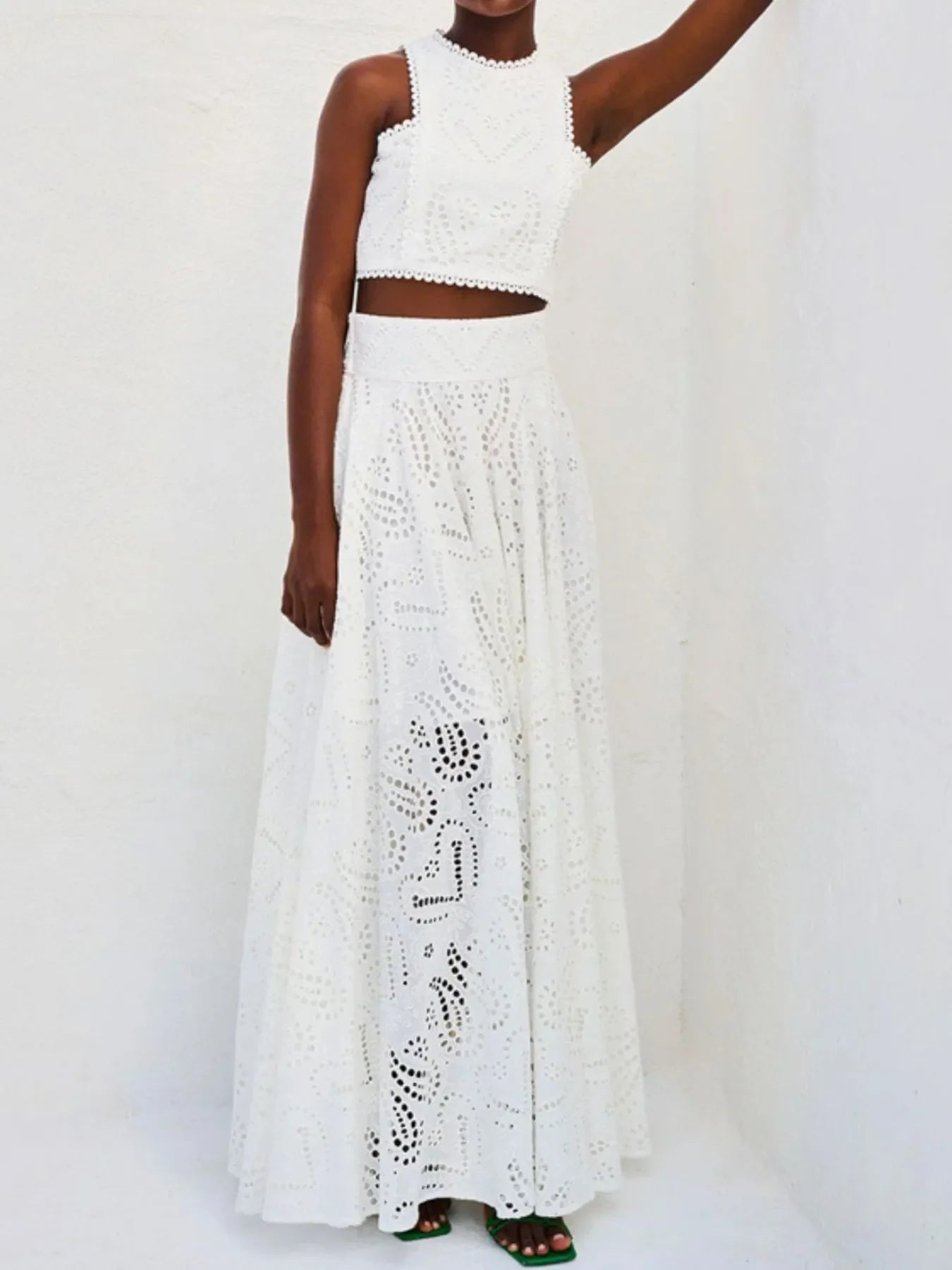eb11877d-9f67-4b71-bc8f-780e37316045-Max-Origin LACE SKIRT SET FOR WEDDING GUEST