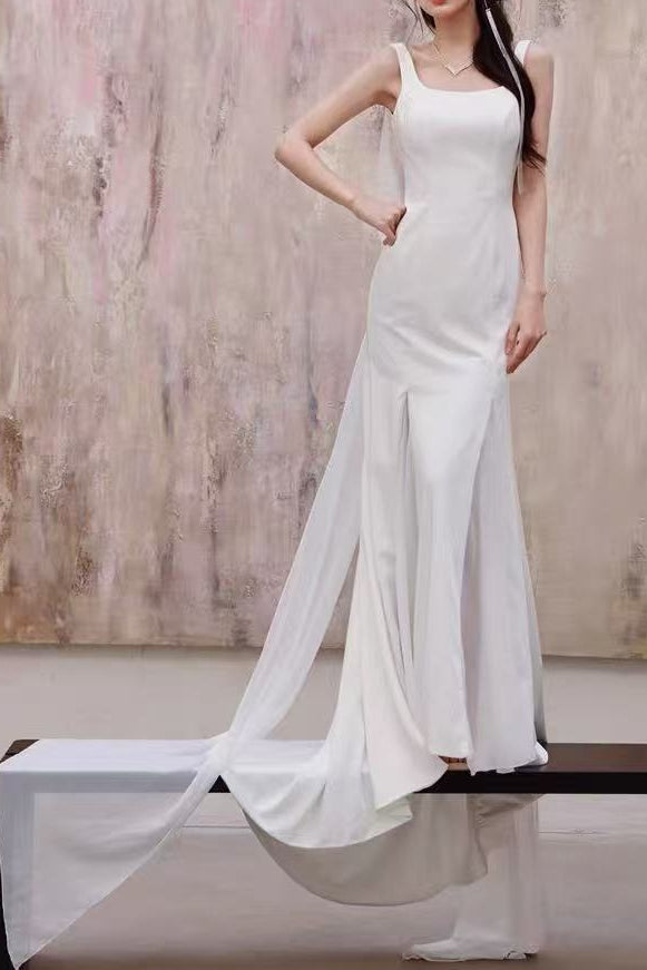 WHITE SLEEVELESS SQUARE NECK MERMAID WEDDING TRAIN DRESS