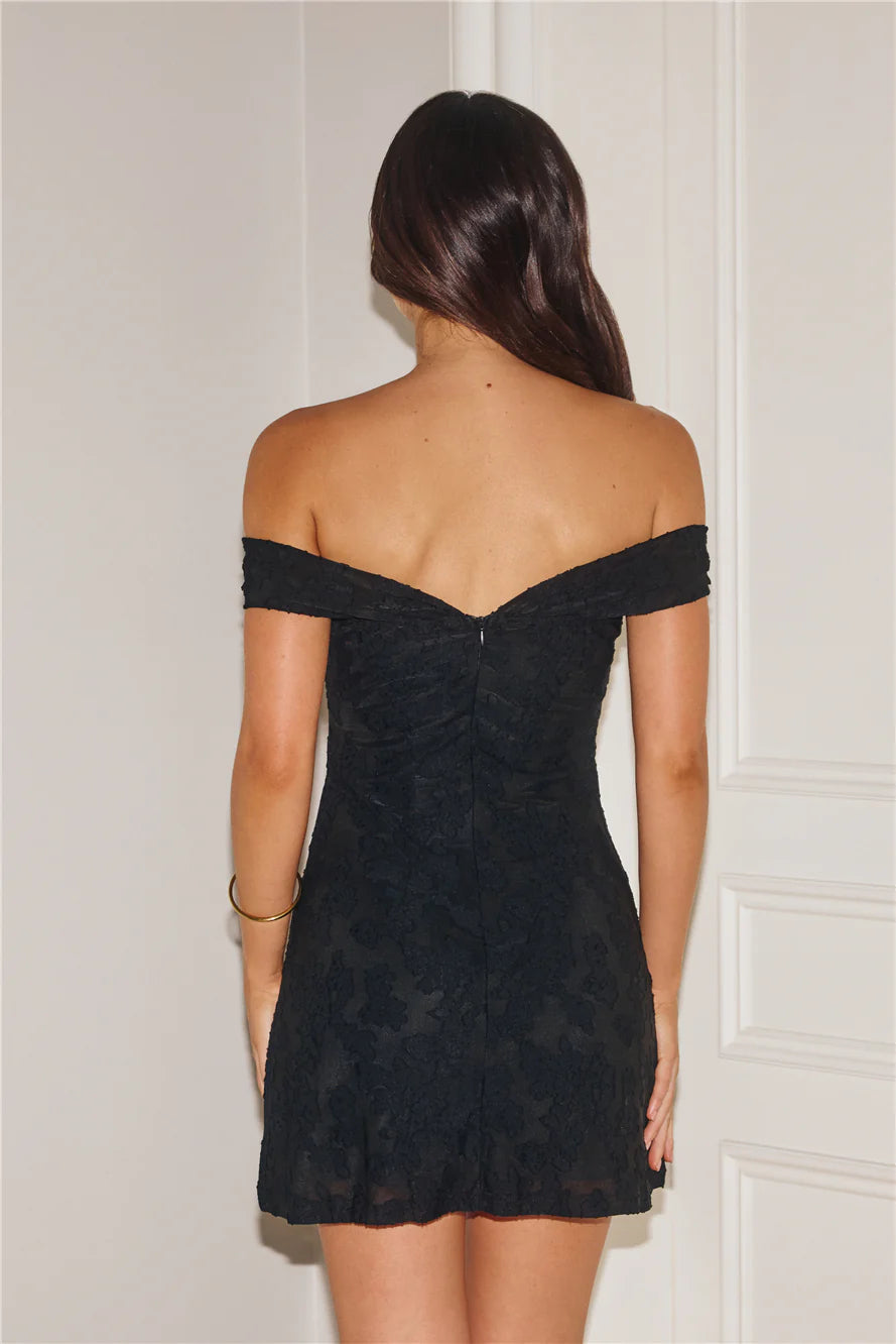 OFF SHOULDER BACKLESS MINI DRESS BLACK