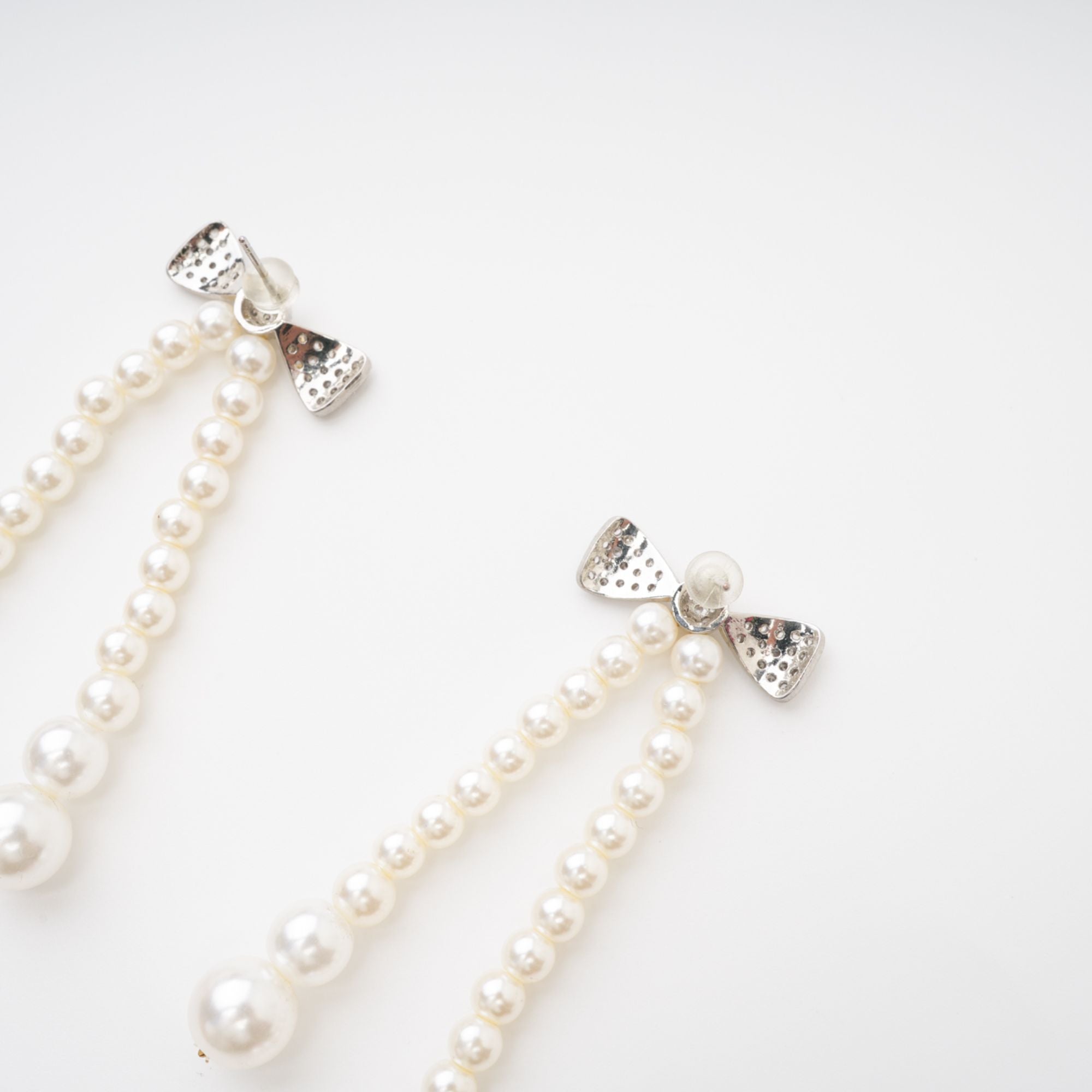 ÉLODIE PEARL STUD EARRINGS FOR WEDDING PARTY