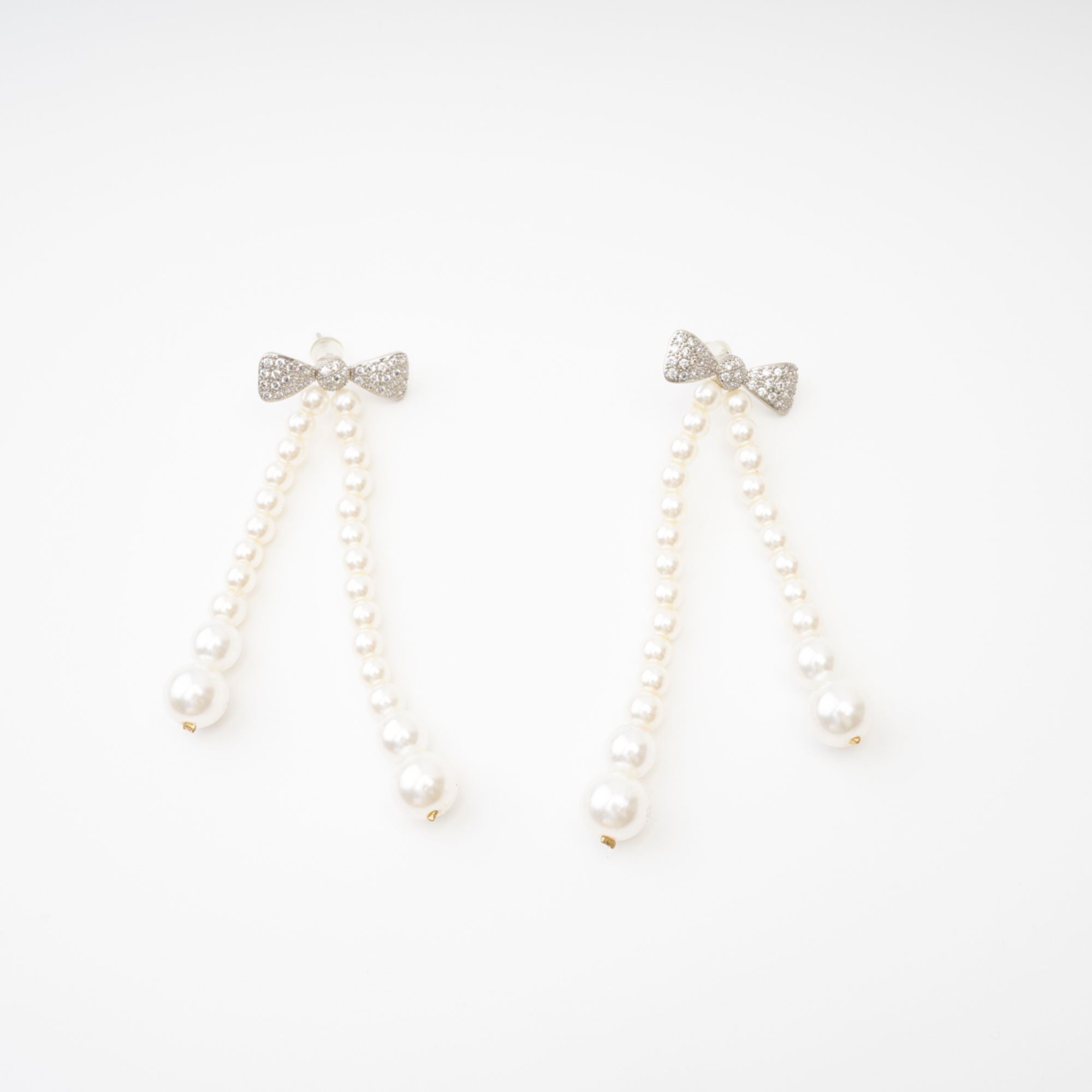 ÉLODIE PEARL STUD EARRINGS FOR WEDDING PARTY