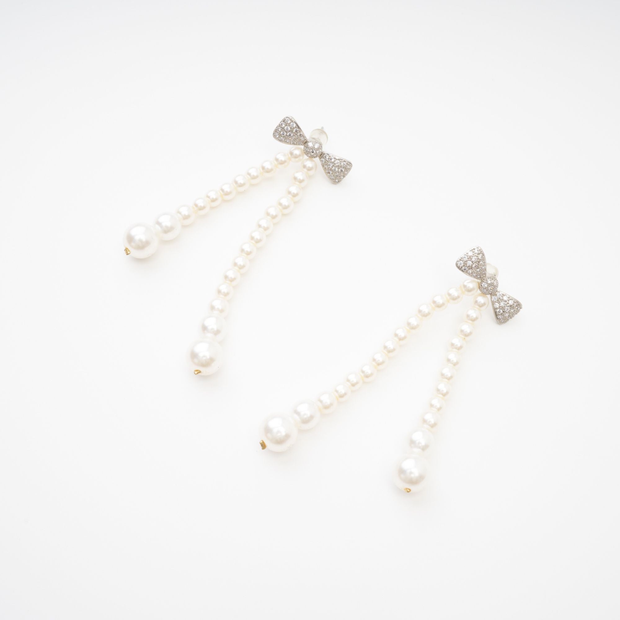 ÉLODIE PEARL STUD EARRINGS FOR WEDDING PARTY