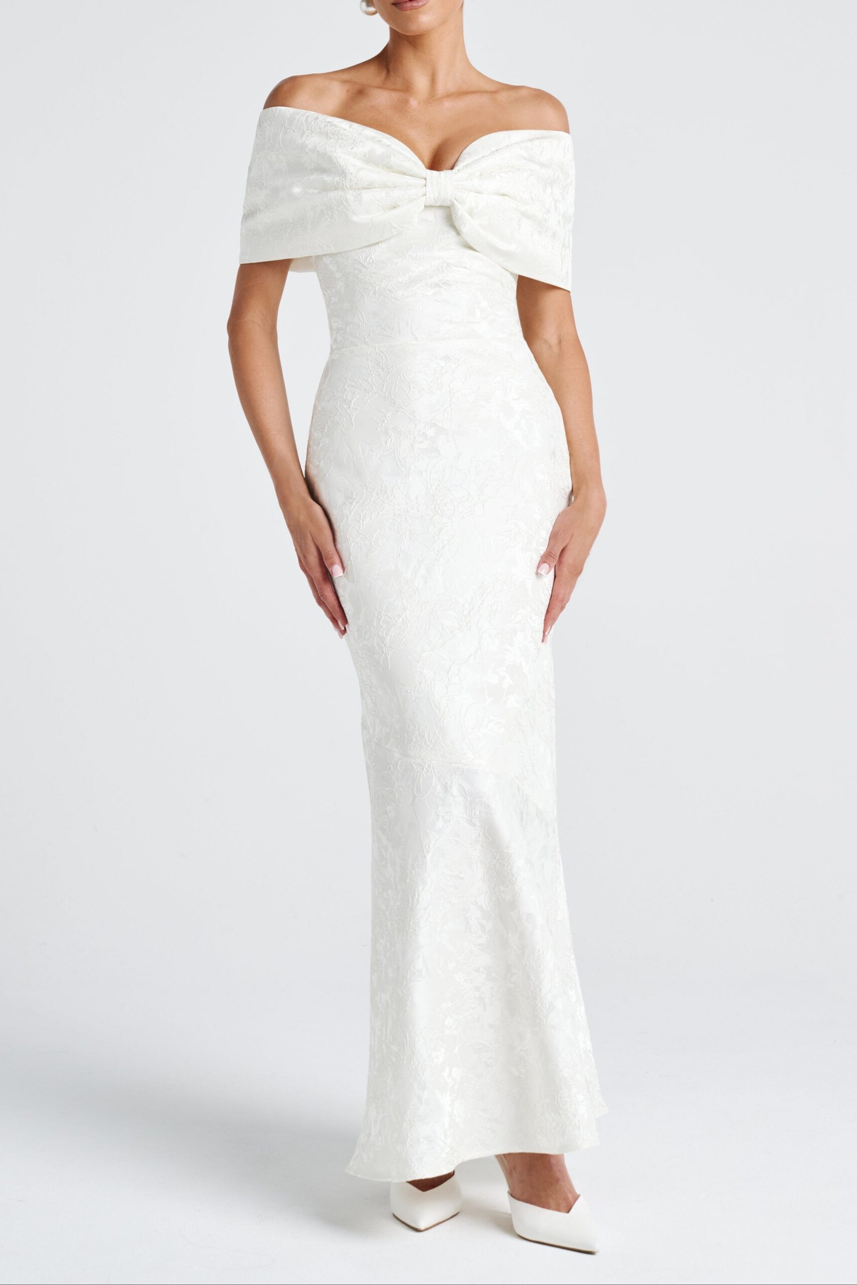EMBERRY IVORY MAXI DRESS - FORMAL ELEGANCE