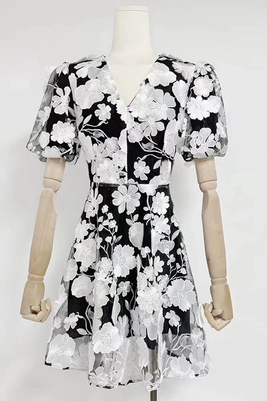 CHAYAN FLOWER EMBROIDERY MINI DRESS, PARTY