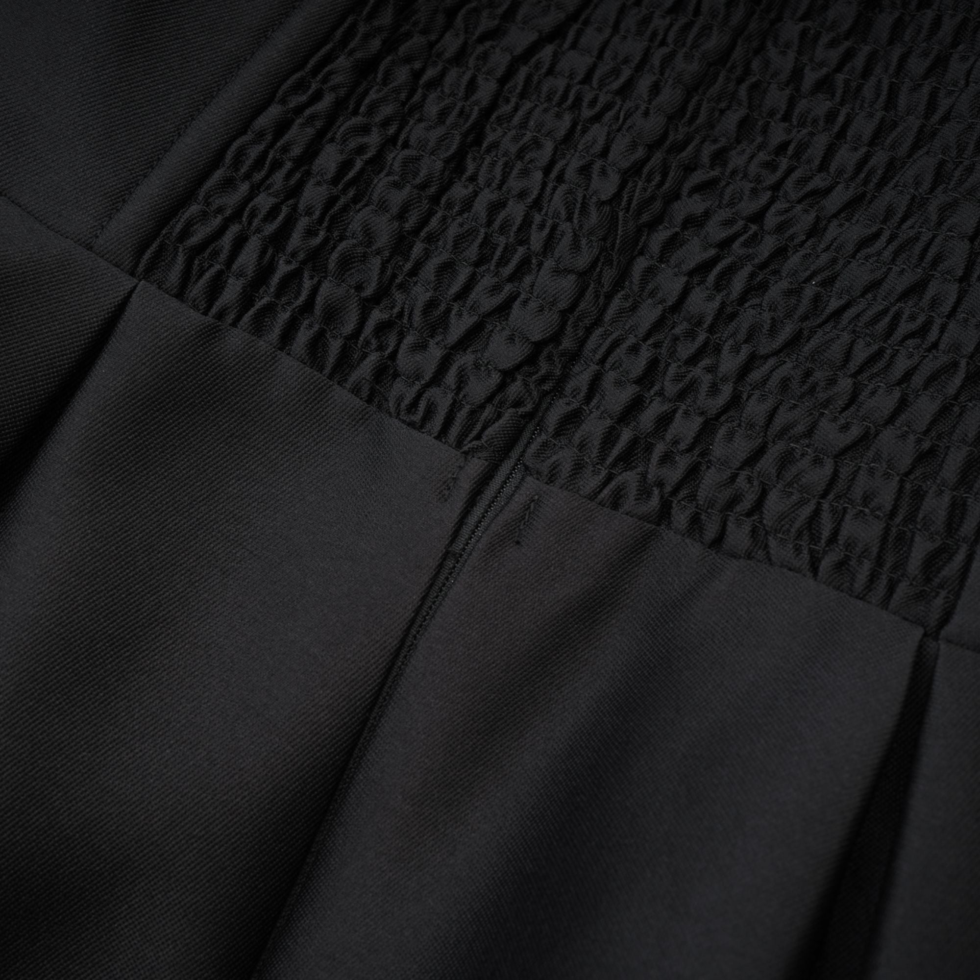 FELISARA MIDI DRESS BLACK - ELEGANT SILHOUETTE