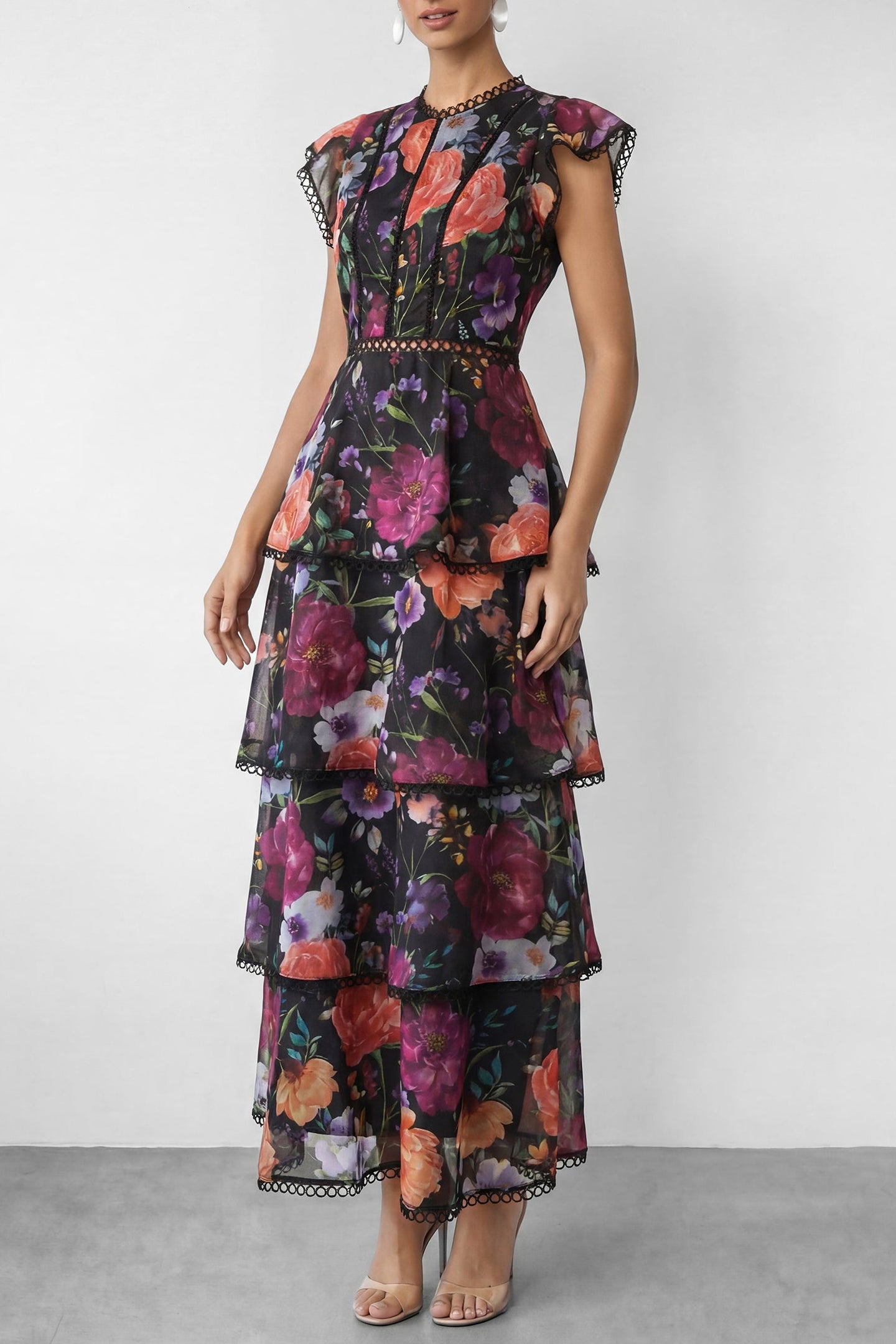BLACK FLORAL TIERED RUFFLE MAXI DRESS