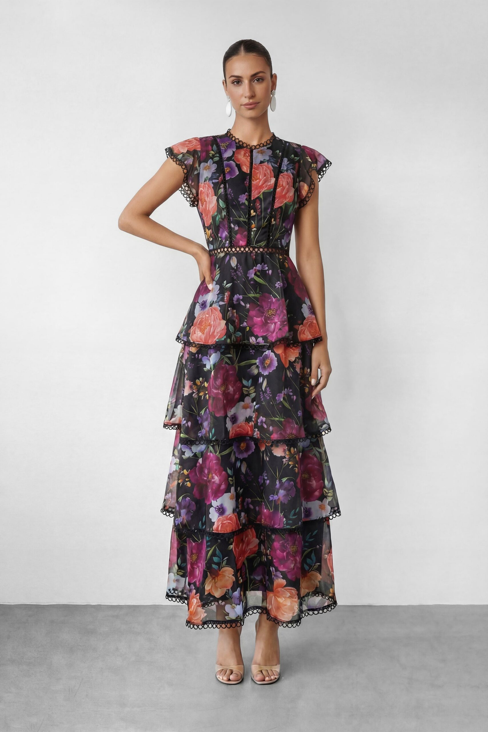 BLACK FLORAL TIERED RUFFLE MAXI DRESS