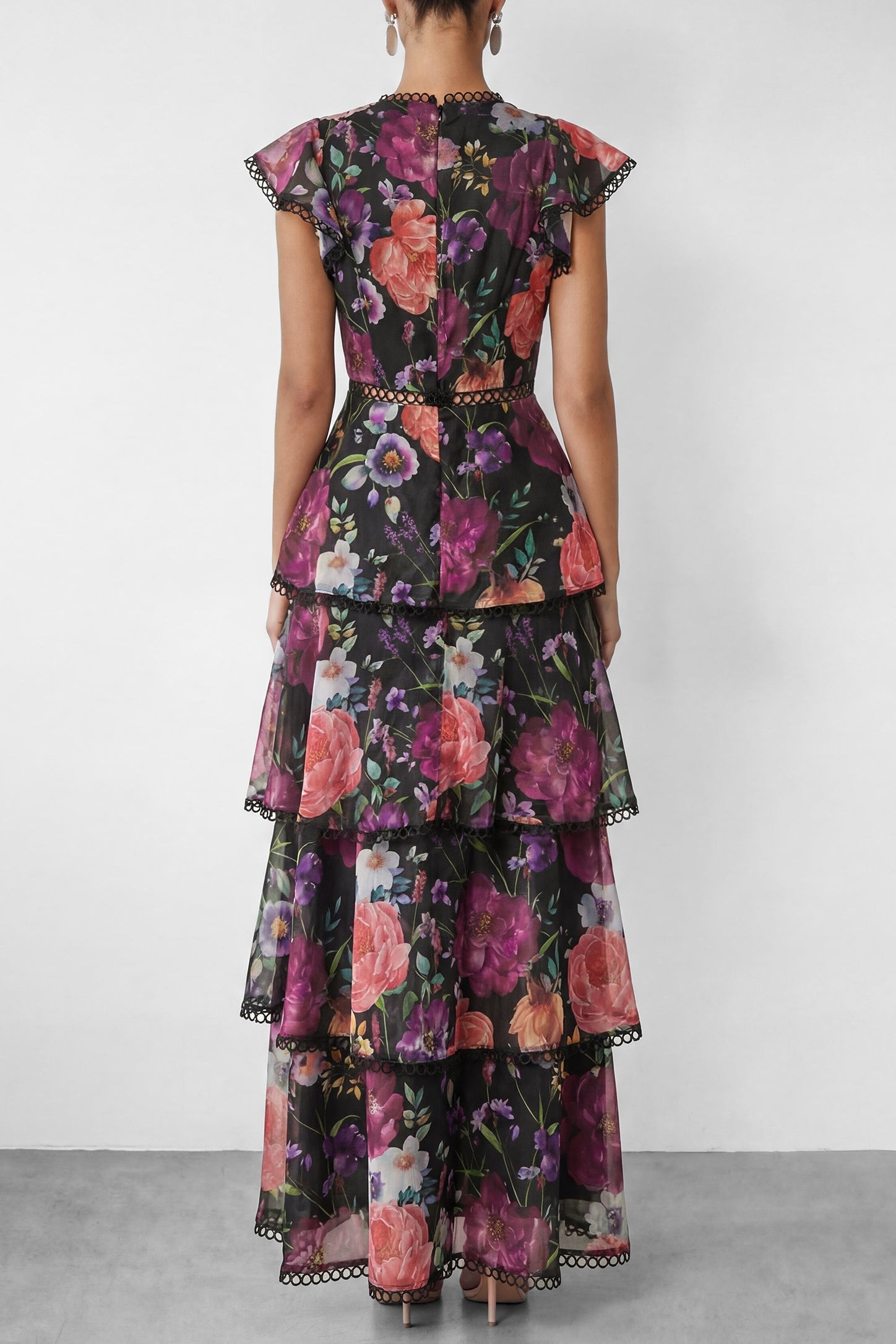 BLACK FLORAL TIERED RUFFLE MAXI DRESS