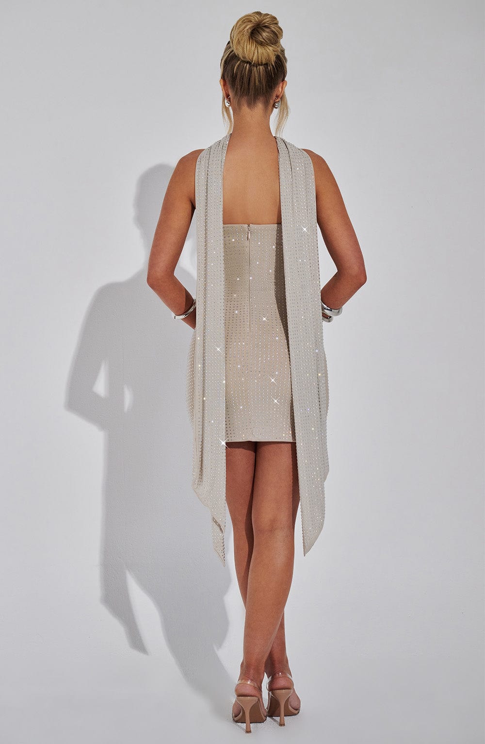 SHEILA SCARF - SILVER NUDE LUXURY EVENING WRAP