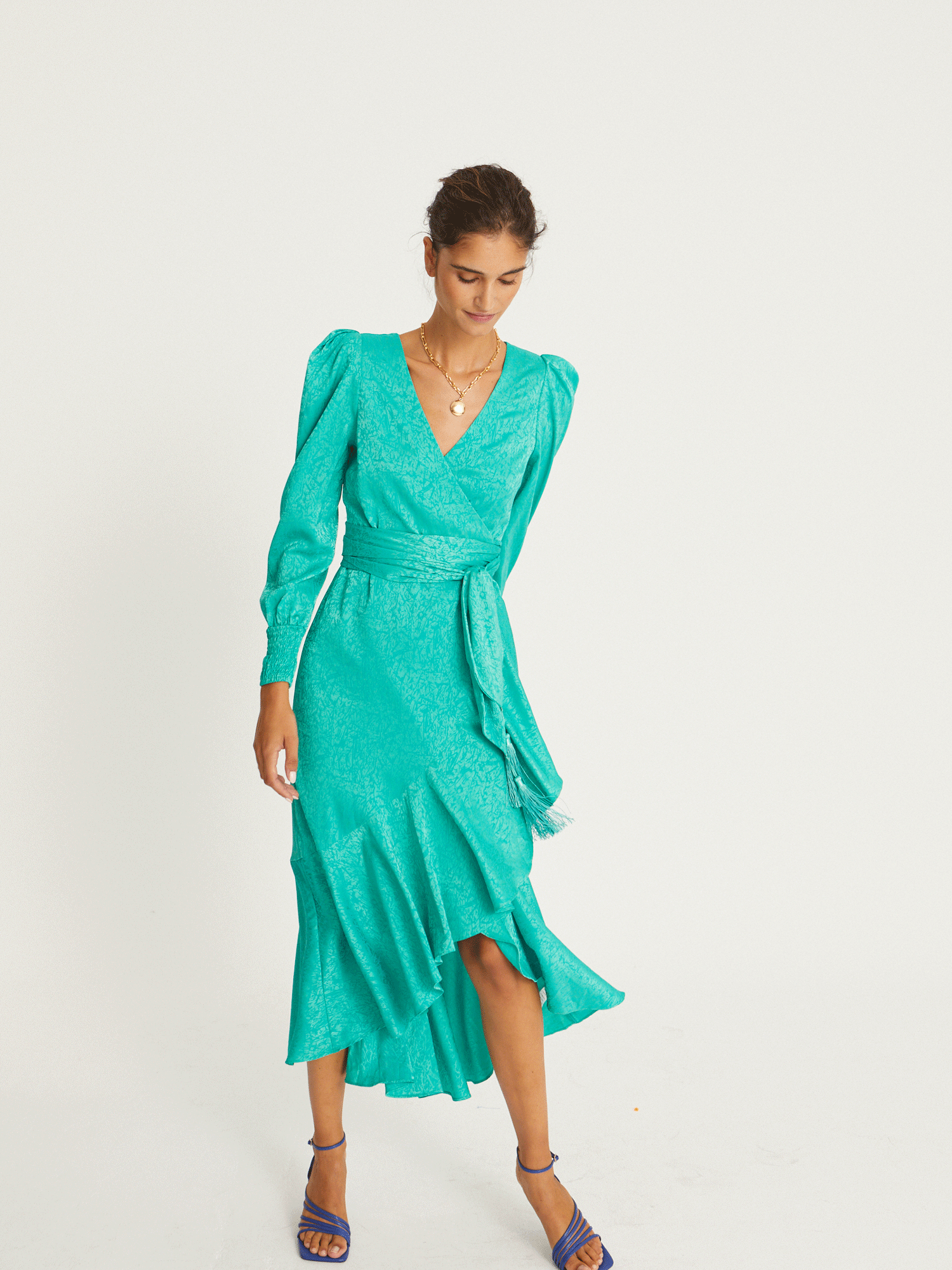 grace-vestido-wrap-midi-invitada-boda-evento-verde-1 GRACE GREEN JACQUARD WRAP DRESS FOR WEDDING
