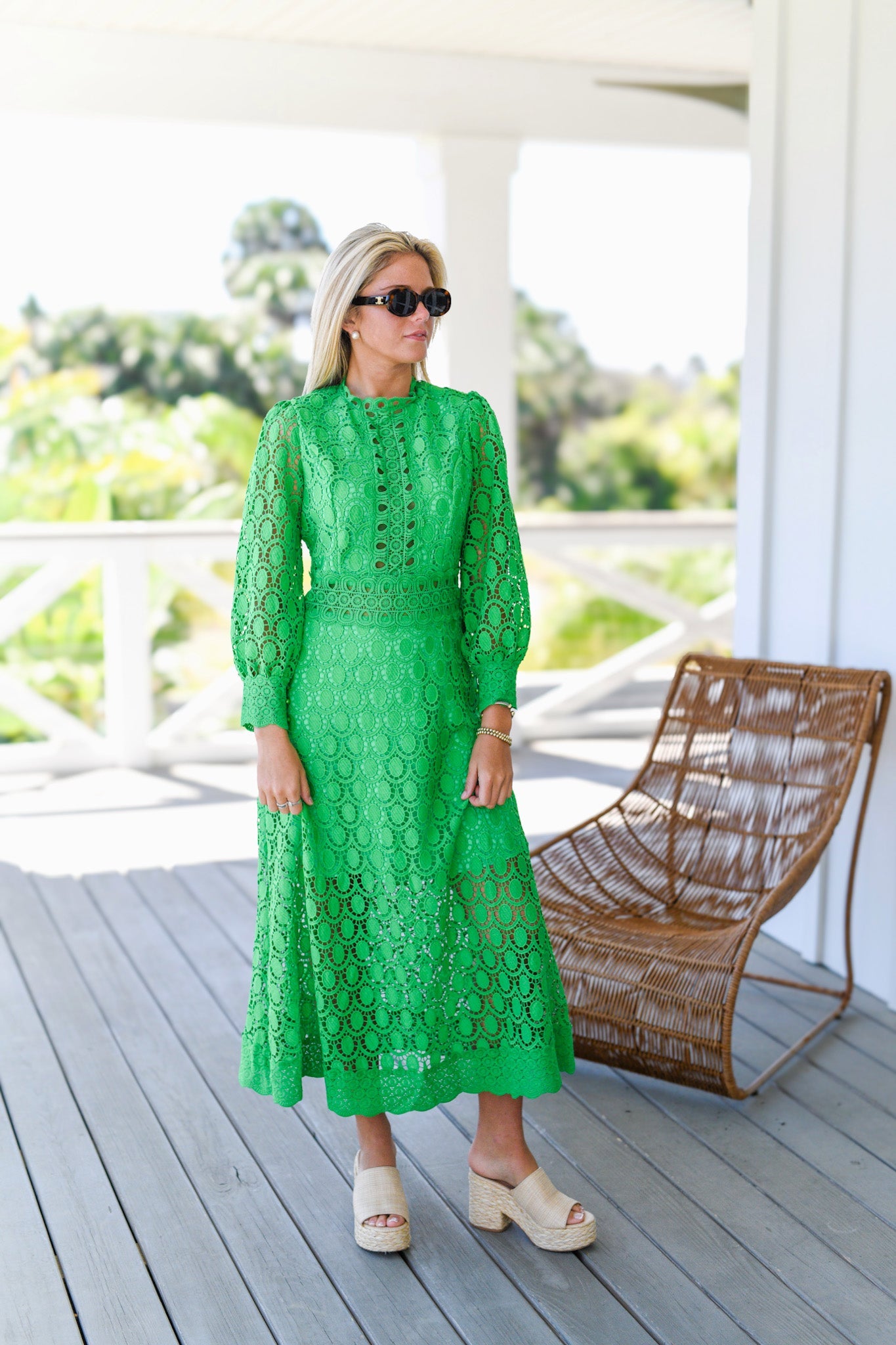ANNABLE EYELET MIDI DRESS IN KELLY GREEN