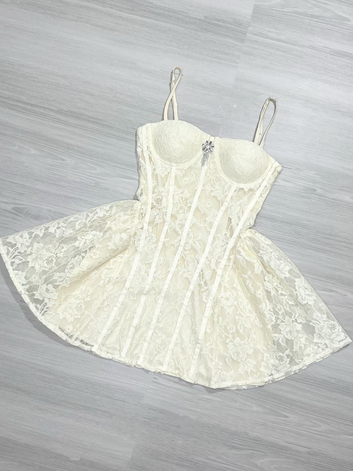 CAMILLA LACE CORSET MINI DRESS FOR PARTY