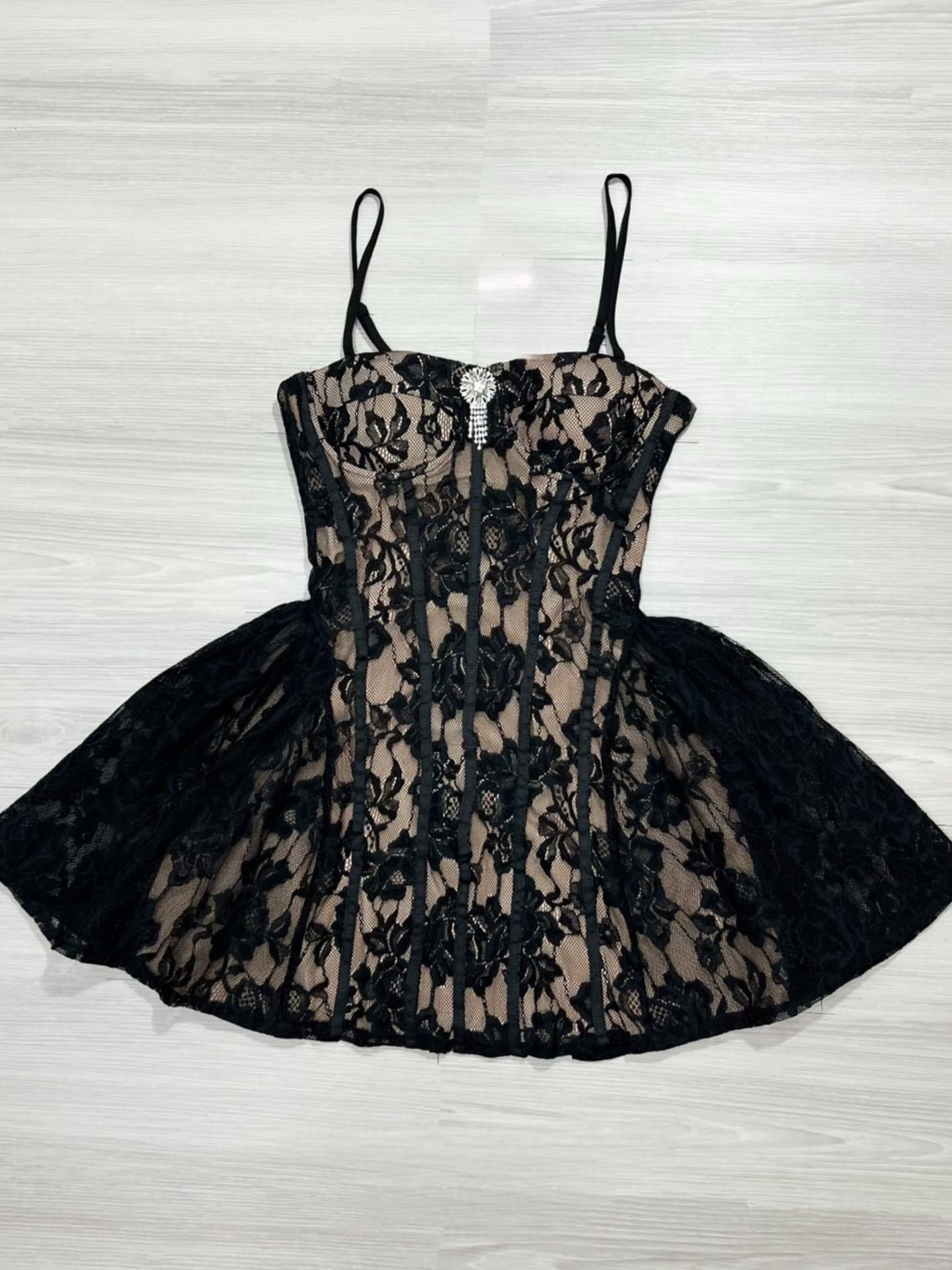 CAMILLA LACE CORSET MINI DRESS FOR PARTY