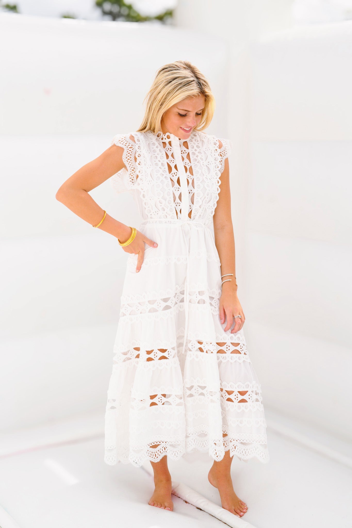 CHRISTY EMBROIDERED BELTED MIDI DRESS WHITE