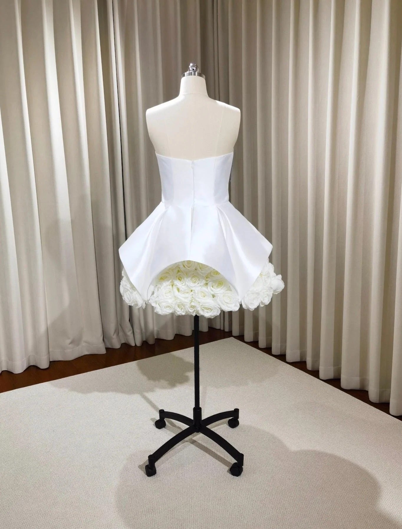 SALLY STRAPLESS WHITE FLOWER MINI DRESS FOR PARTY