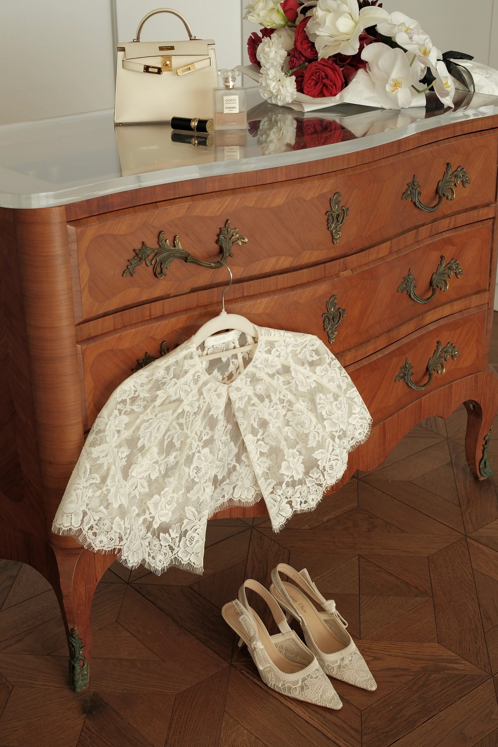 WHITE LACE CAPE MINI DRESS FOR WEDDING