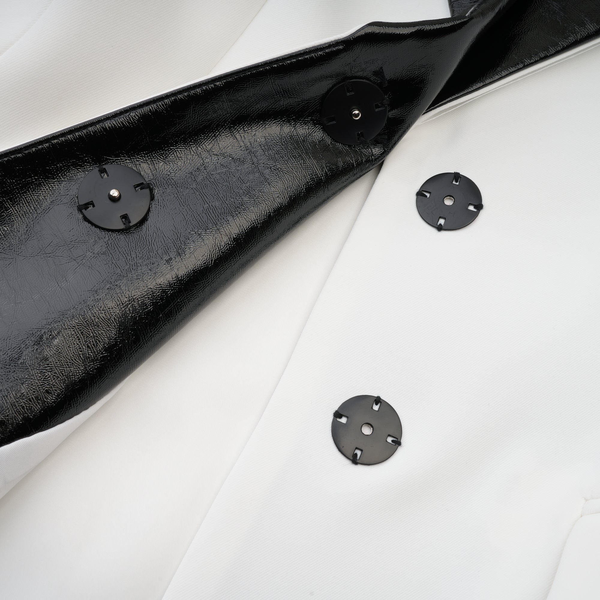 LOUISE CRYSTAL-BUTTON SINGLE-BREASTED COAT