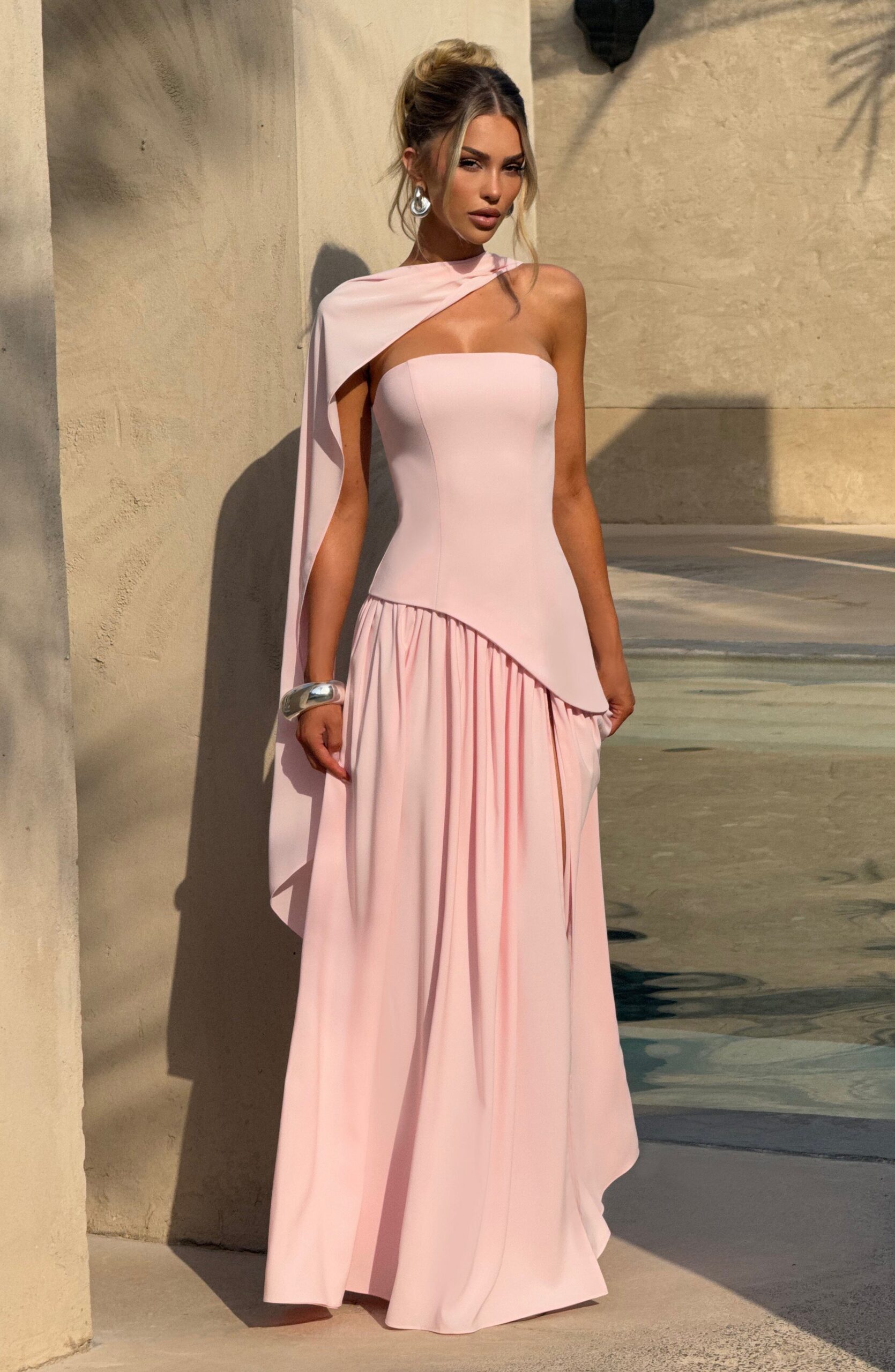 MALIYAH BLUSH MAXI DRESS - ROMANTIC OCCASION