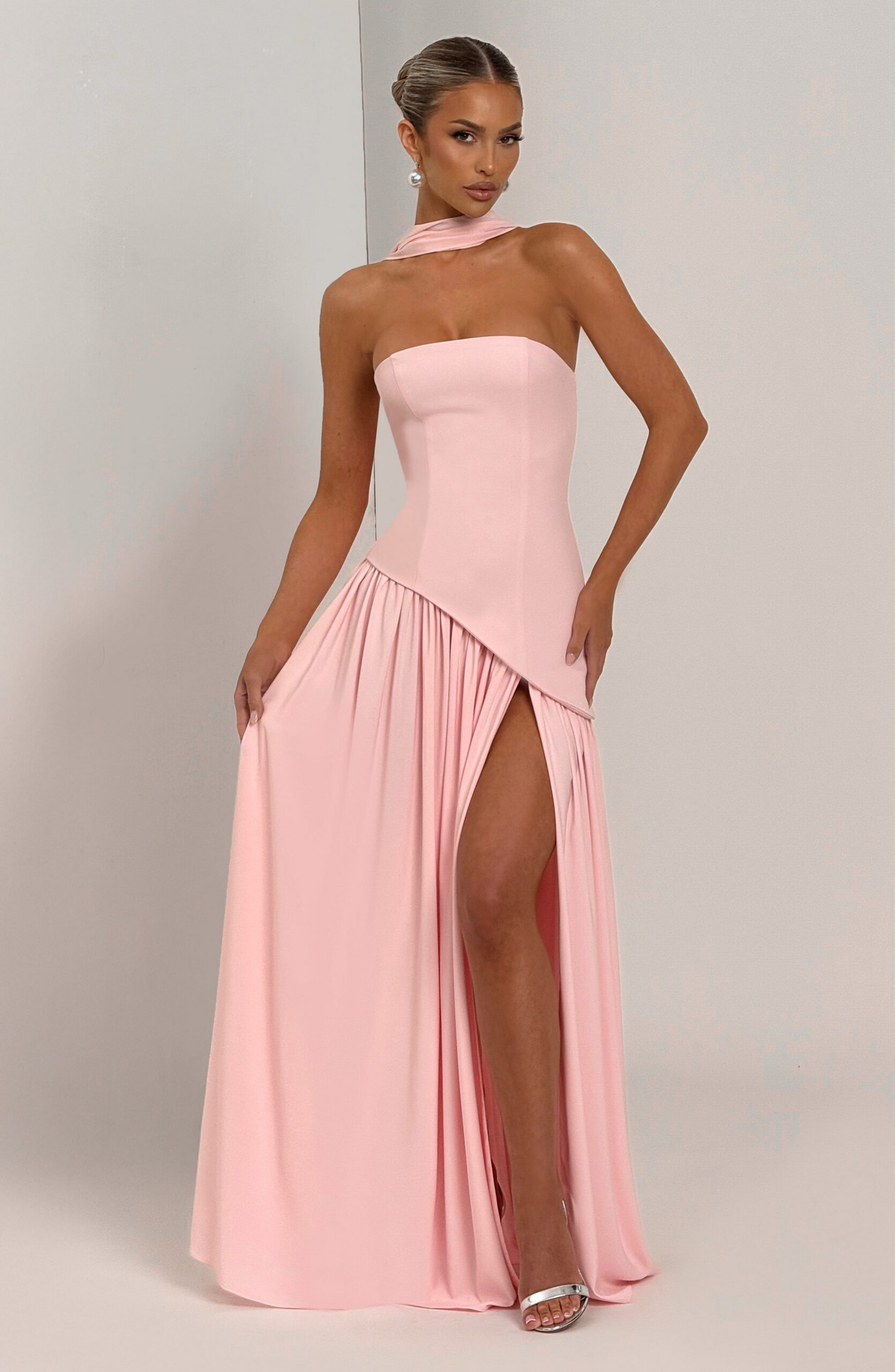 MALIYAH BLUSH MAXI DRESS - ROMANTIC OCCASION