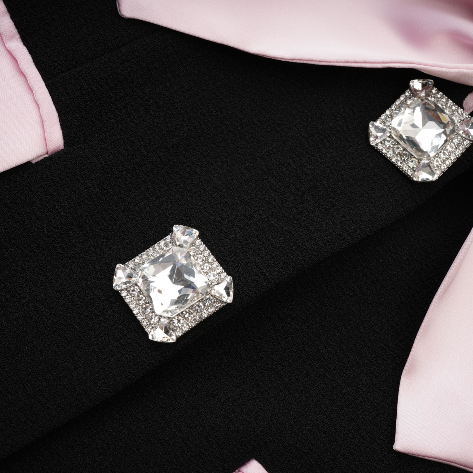 WOMEN'S MATCHING JACKET & SKIRT SET, ELEGANT
