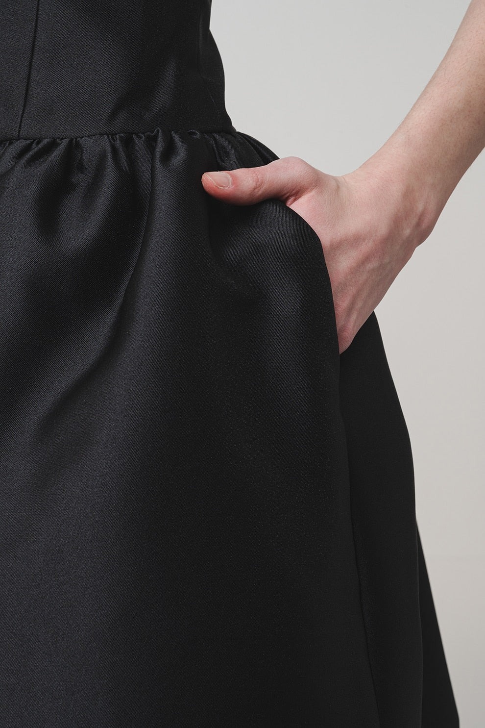 BOW DETAIL TAFFETA MIDI DRESS - BLACK WEDDING GUEST