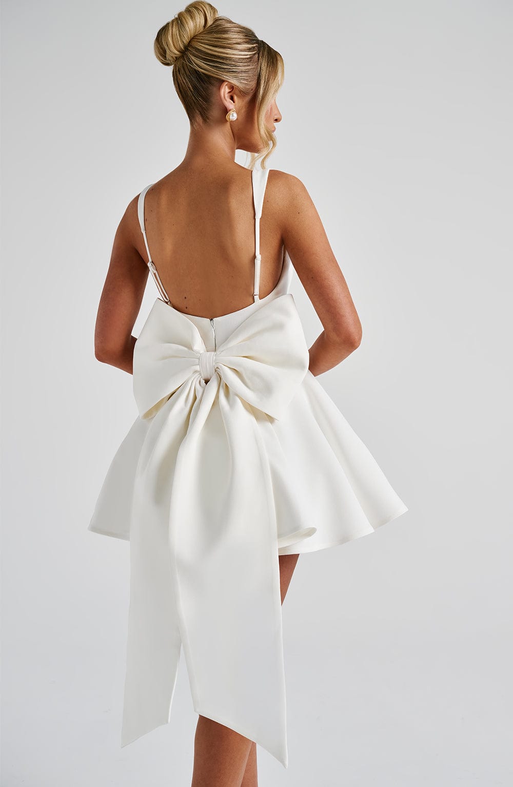KRISTIN BACK BOW MINI DRESS IN IVORY