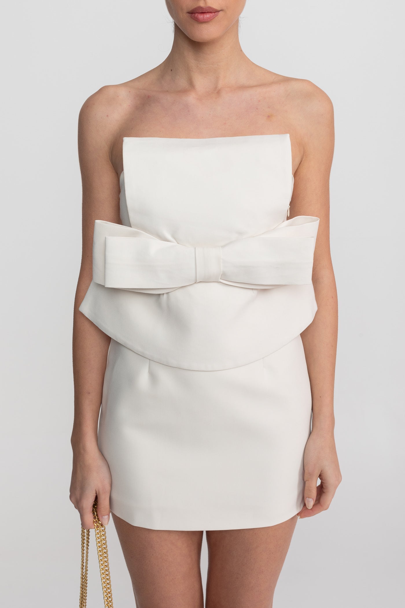 VICKY WHITE STRAPLESS MINI BOW DRESS
