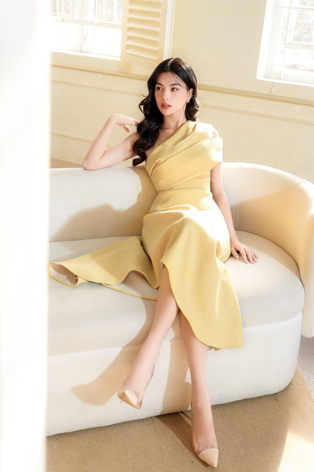 SILVIE ASYMMETRIC ONE SHOULDER YELLOW TWEED MIDI DRESS