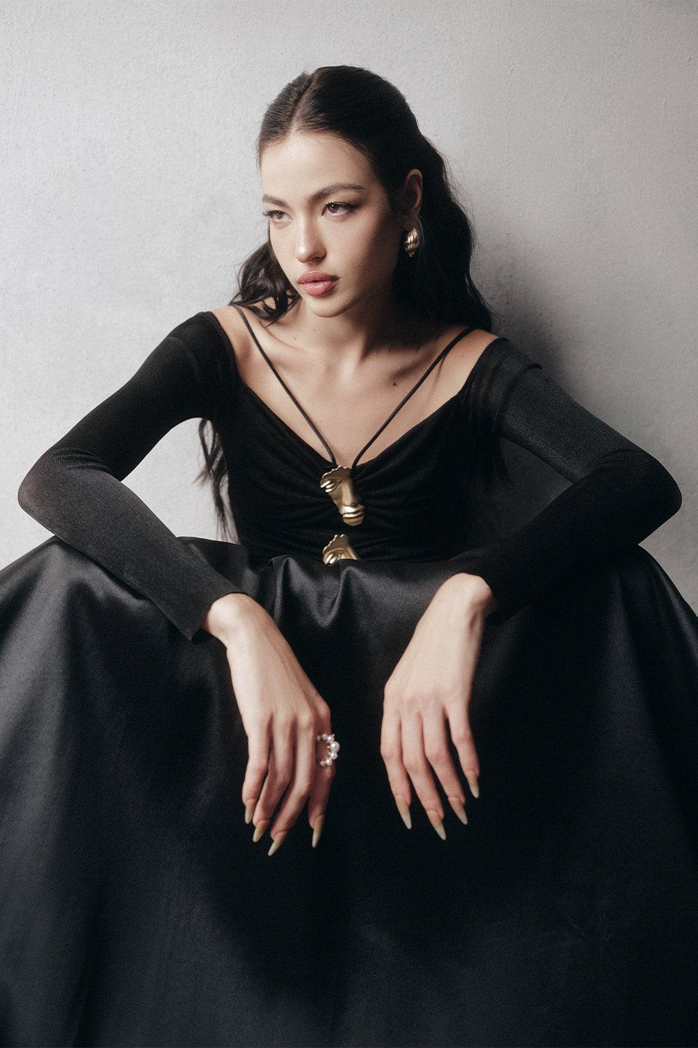 BLACK A-LINE COLD SHOULDER SPANDEX MAXI DRESS