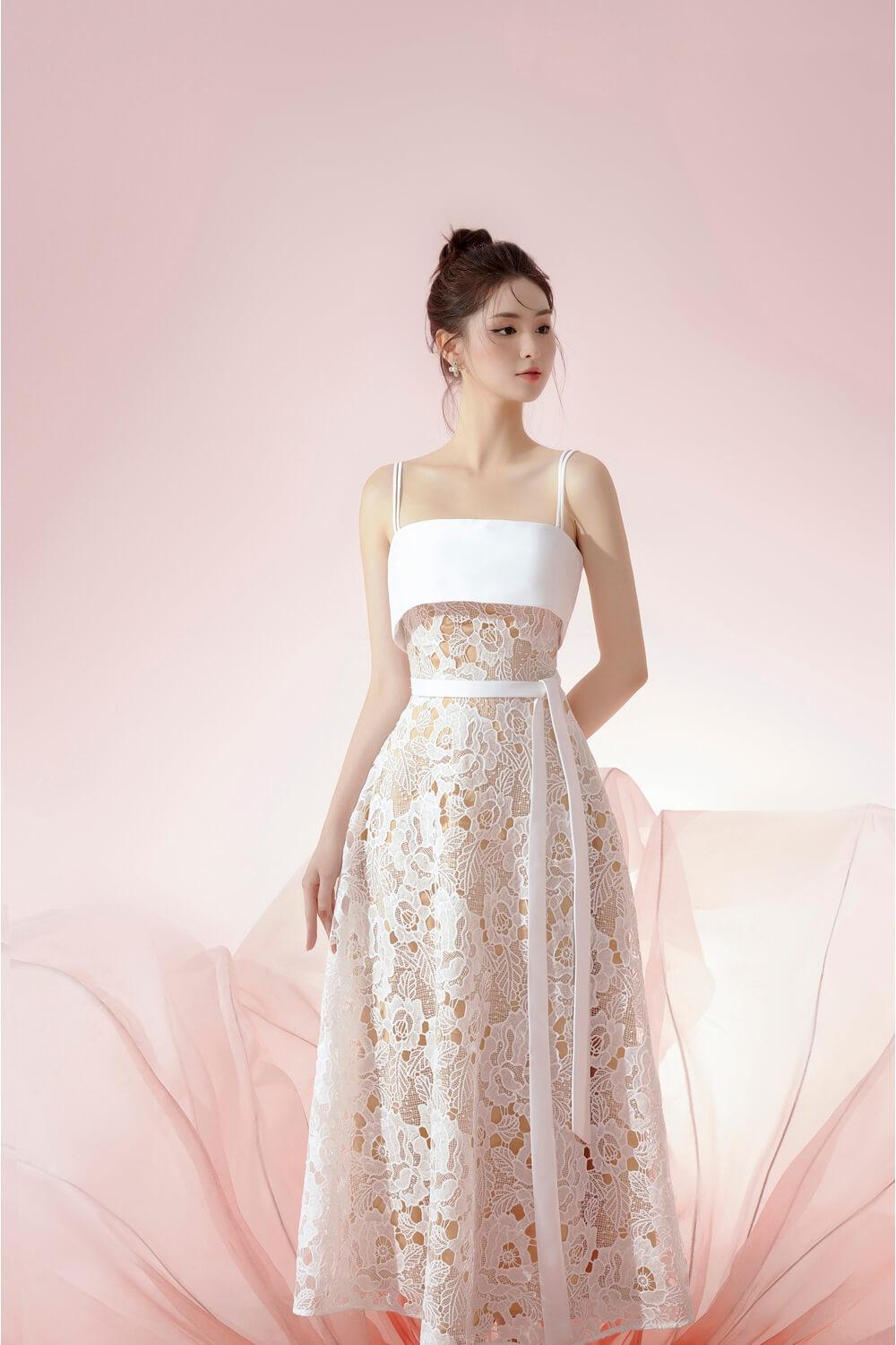 TAURUS A-LINE LACE MIDI DRESS FOR EVENTS