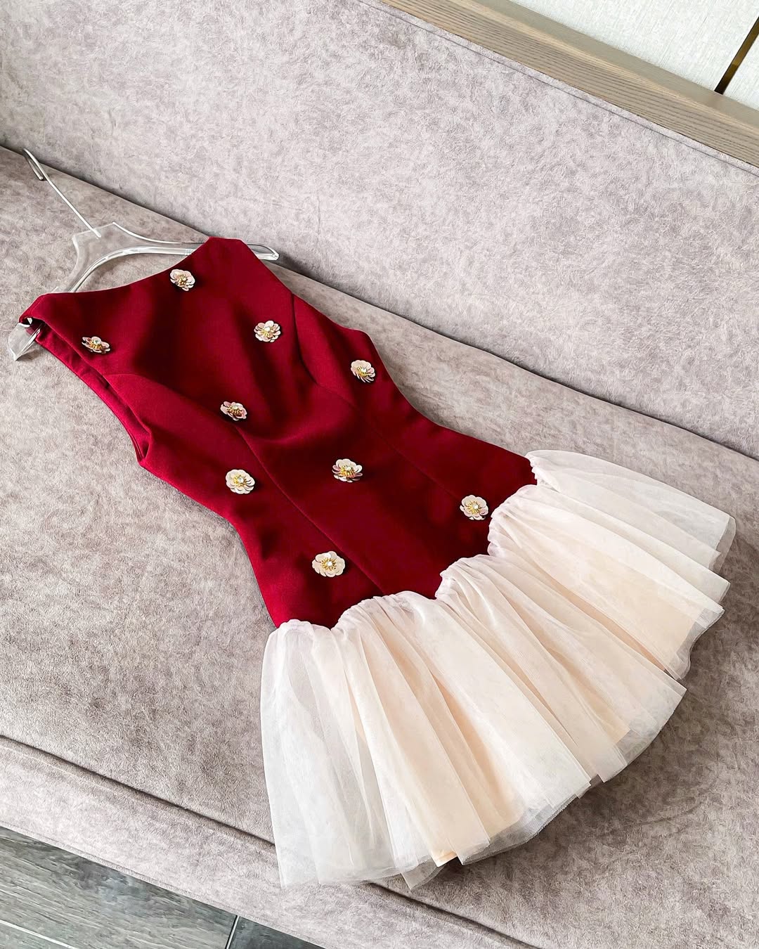 BERYL 3D FLOWER TULLE MINI DRESS RED