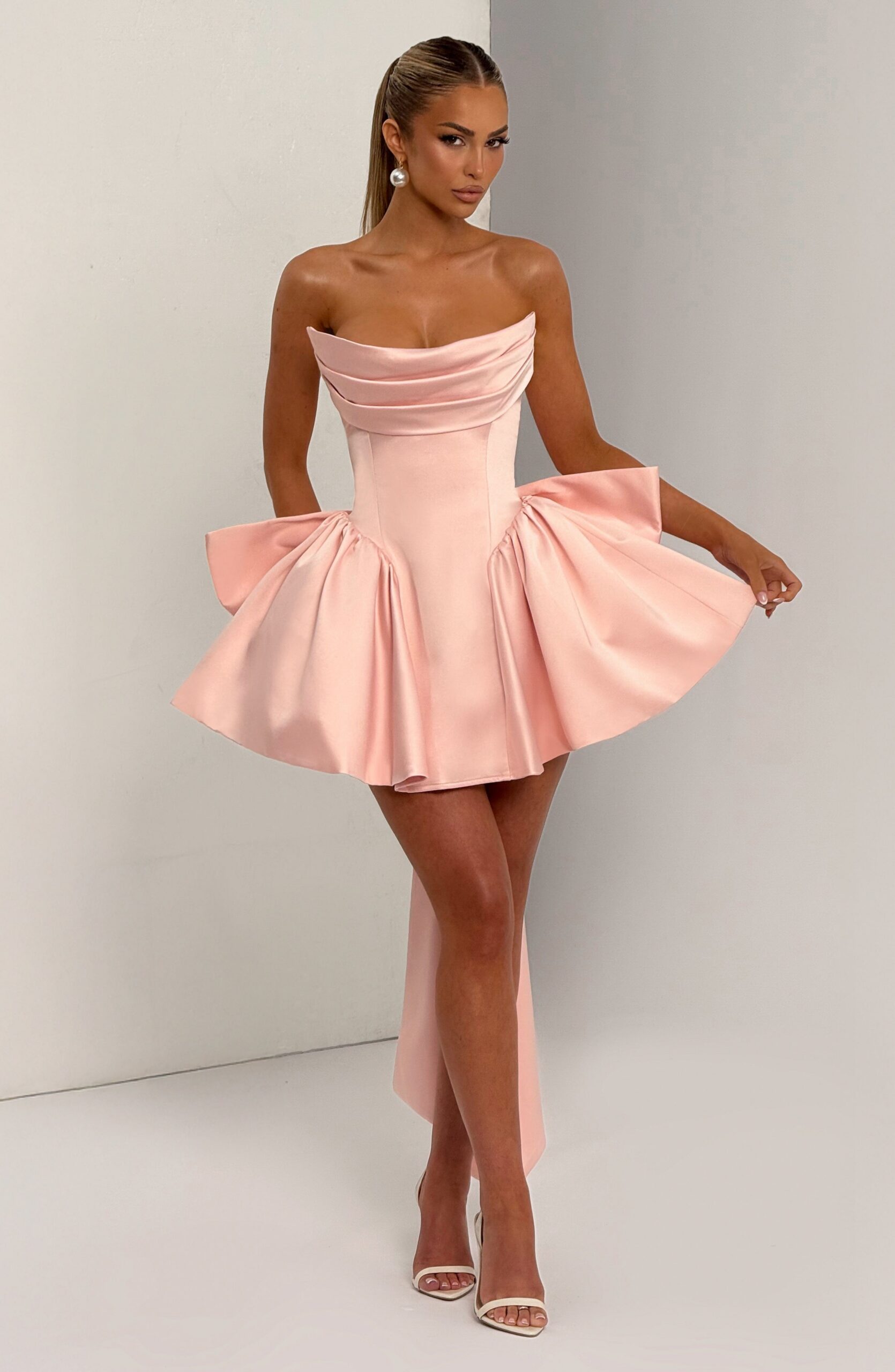 TRINITY MINI DRESS BLUSH - BODYCON PARTY