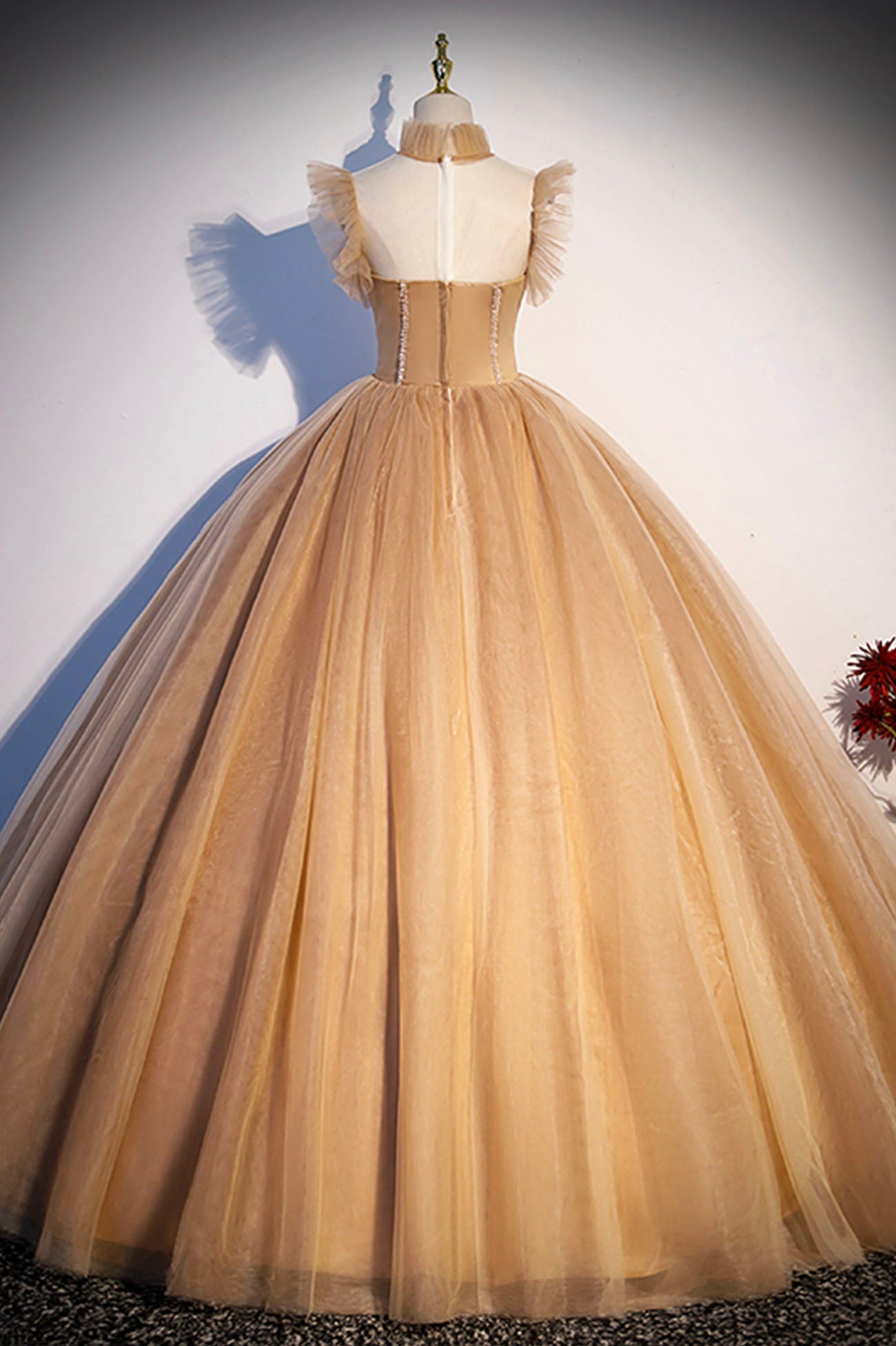 LOVELY TULLE A-LINE FORMAL GOWN