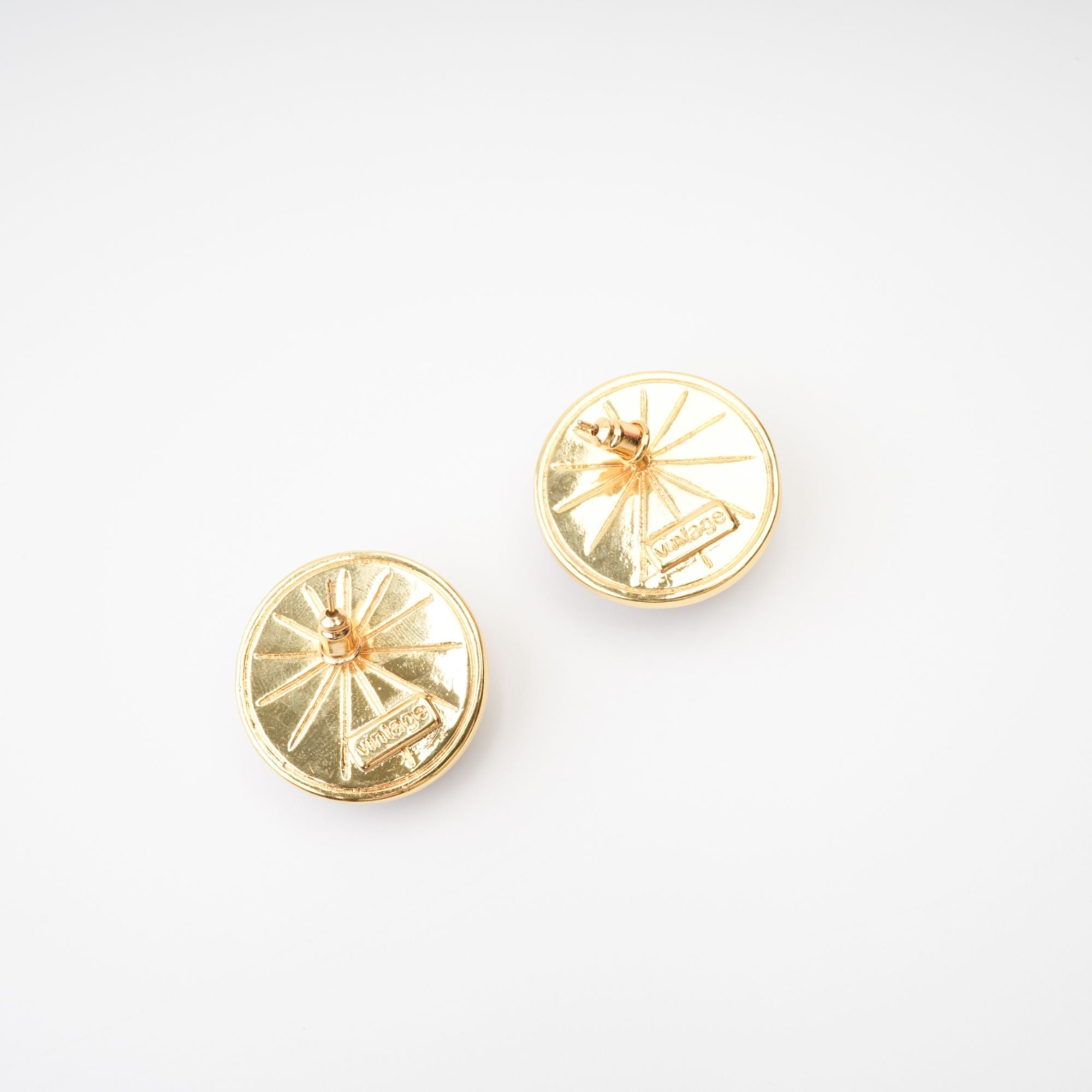 VIOLETTE ROUND EARRINGS FOR EVERYDAY ELEGANCE