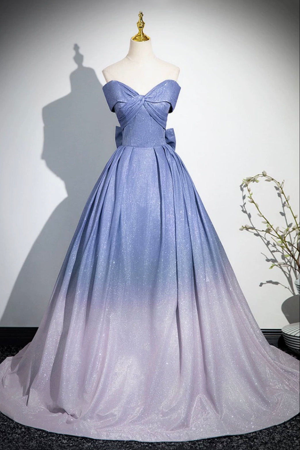 vv01.01_dc65e144-25f9-428b-8720-80bfc355e897 GRADIENT BLUE GLITTER SEQUIN PROM DRESS, BODYCON SILHOUETTE