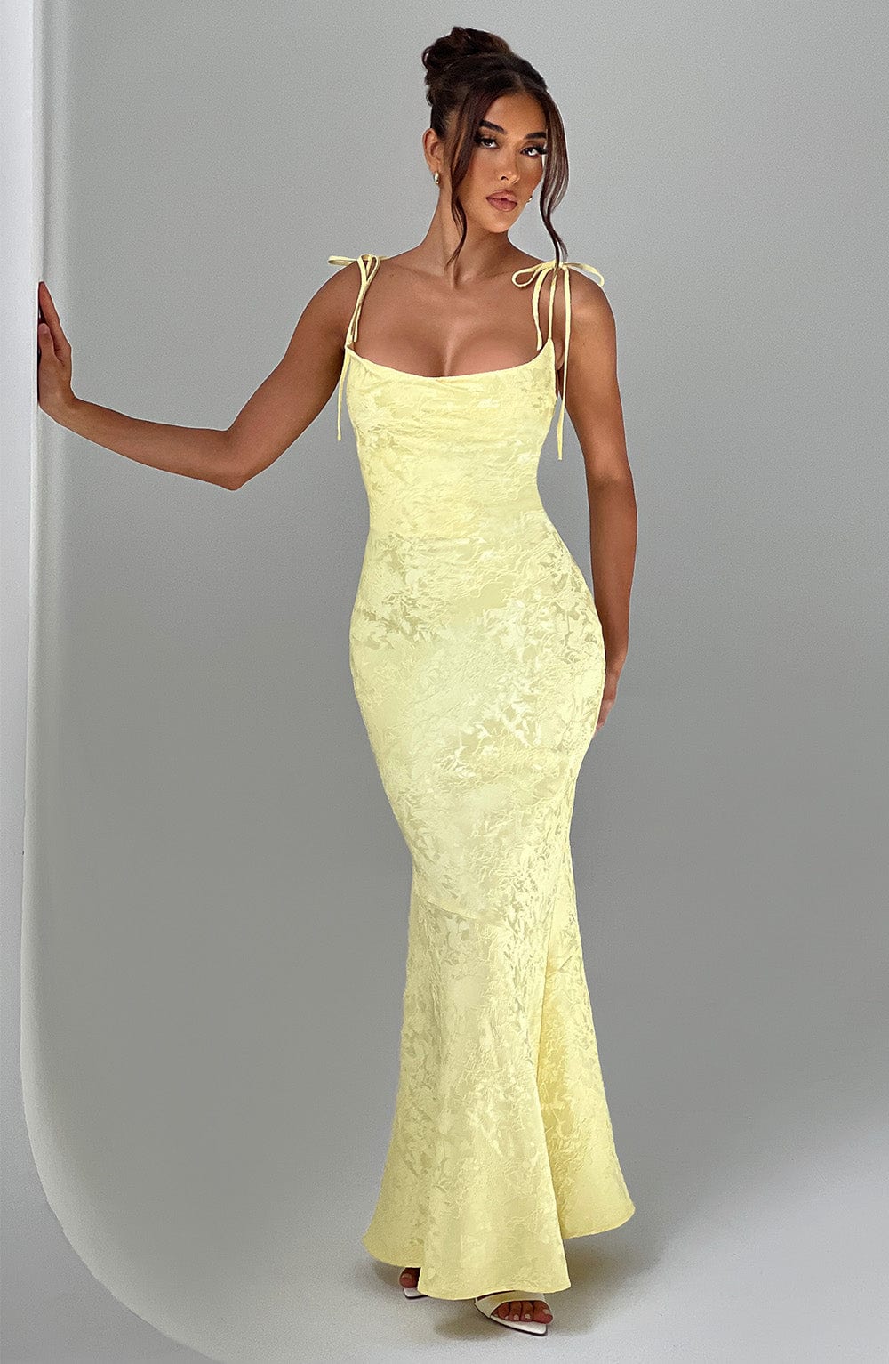 WHITNEY LEMON MAXI DRESS - A-LINE WEDDING GUEST
