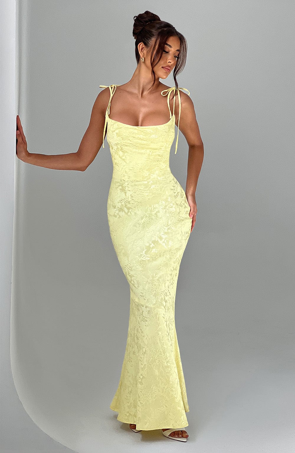 WHITNEY LEMON MAXI DRESS - A-LINE WEDDING GUEST