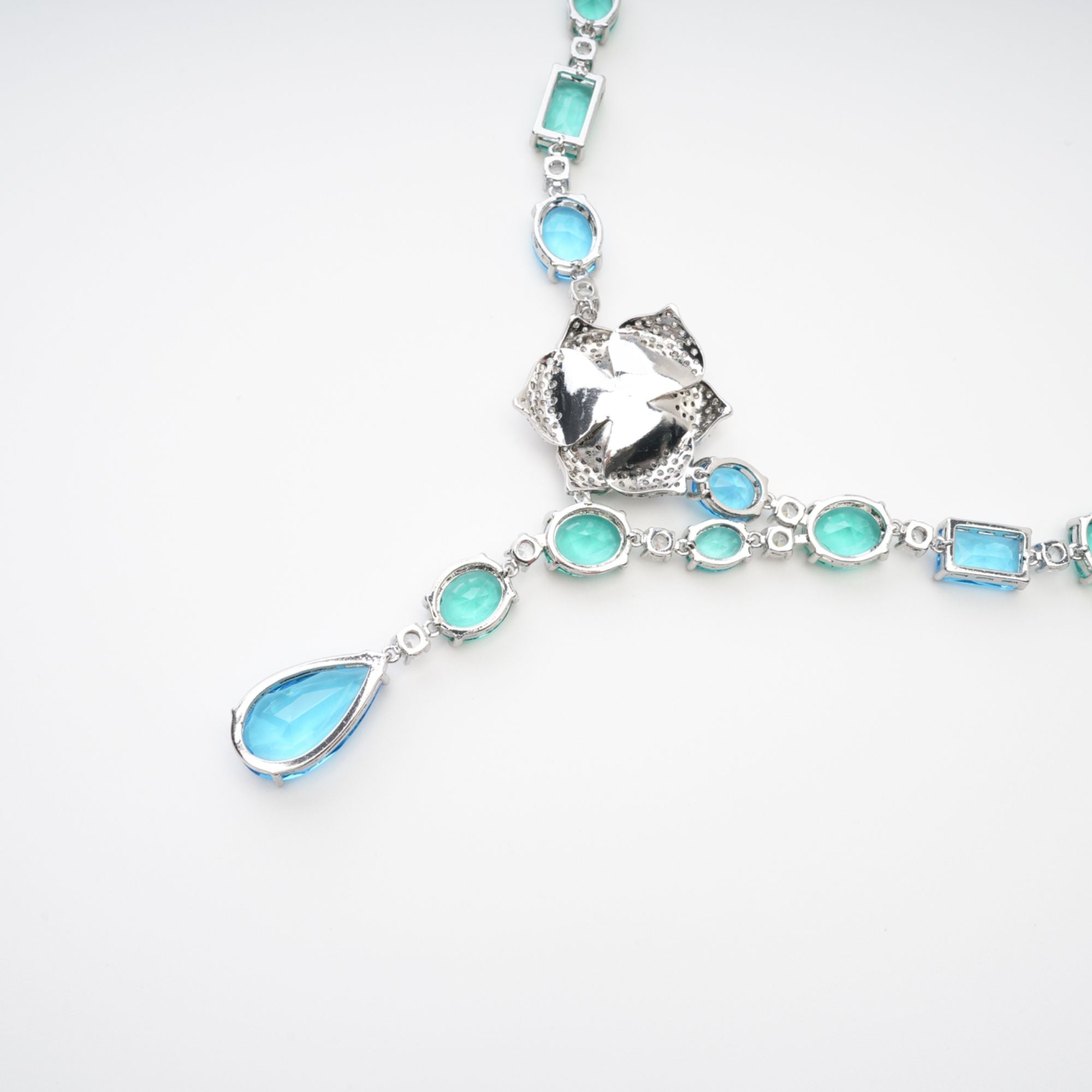 YVETTE DROP PENDANT CRYSTAL NECKLACE